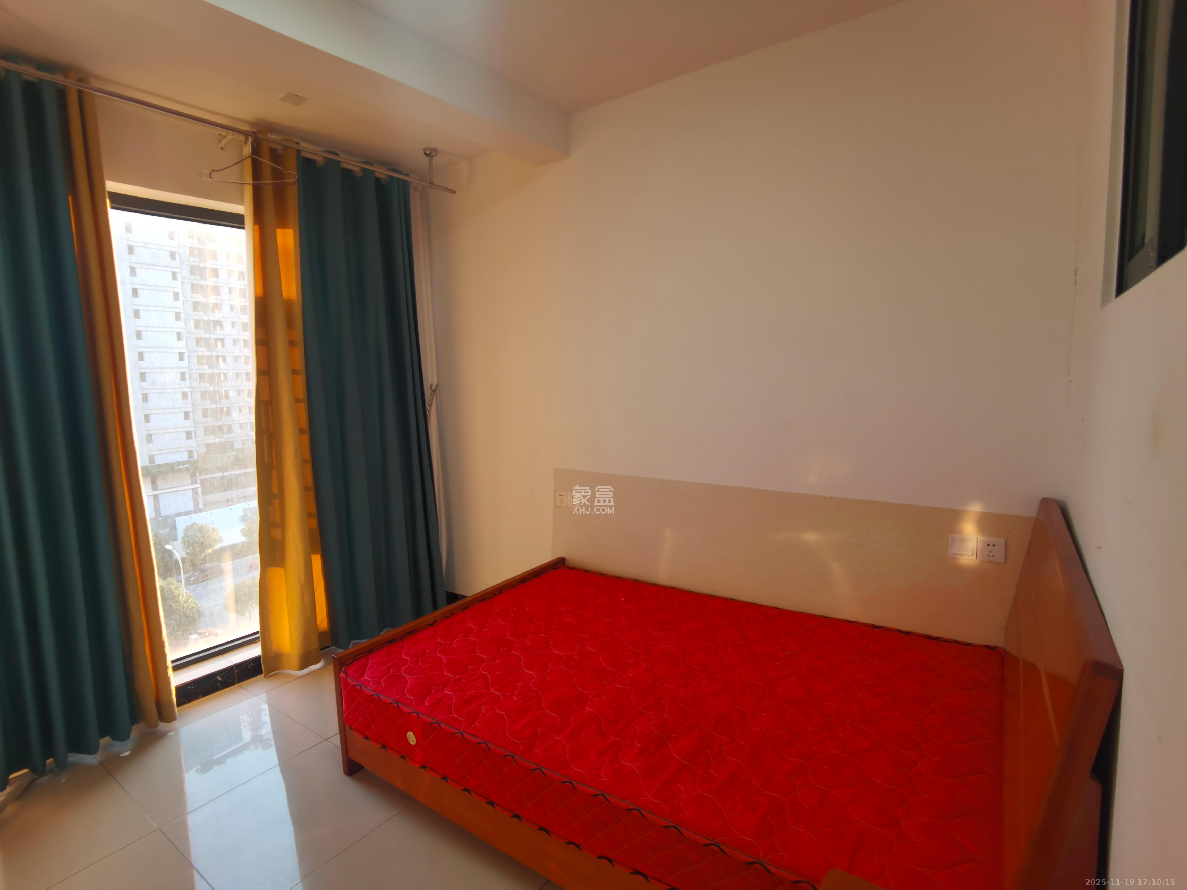 洋湖明园一期  1室0厅0卫    1700.0元/月室内图