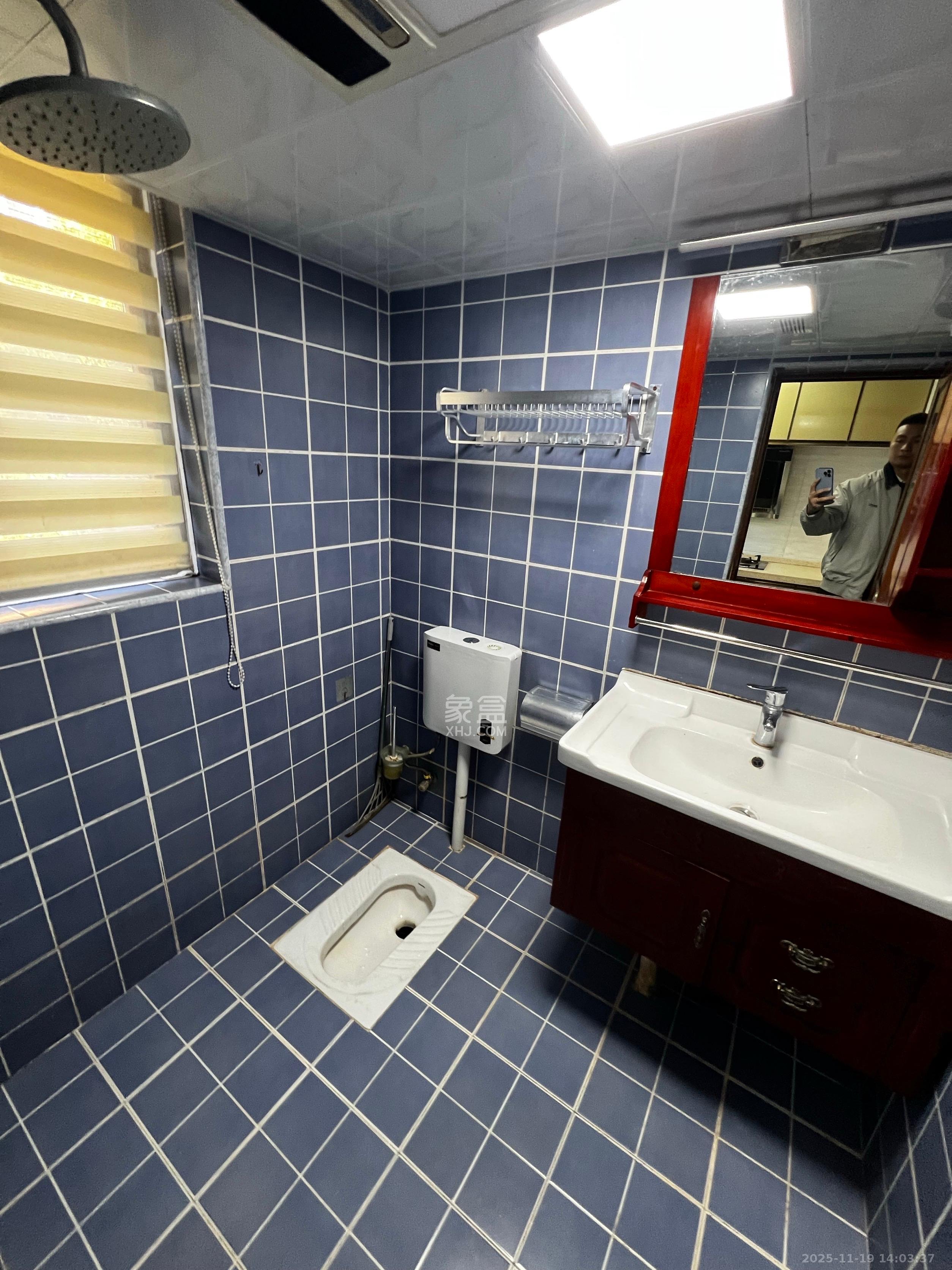 燕山街社区 2室1厅1卫 1800.0元/月 燕山街社区 2室1厅1卫 1800.0元/月室内图