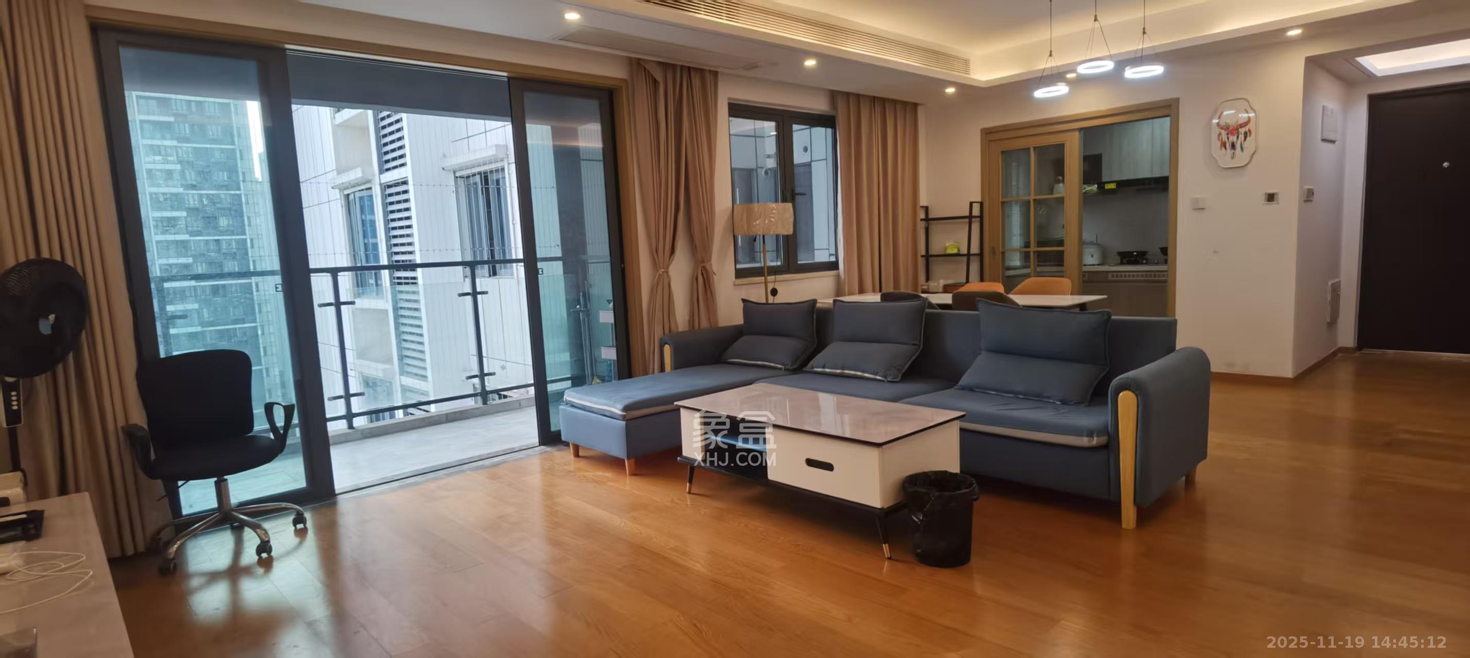 清控湖山雅居北区 4室2厅2卫 2800.0元/月 清控湖山雅居北区 4室2厅2卫 2800.0元/月室内图