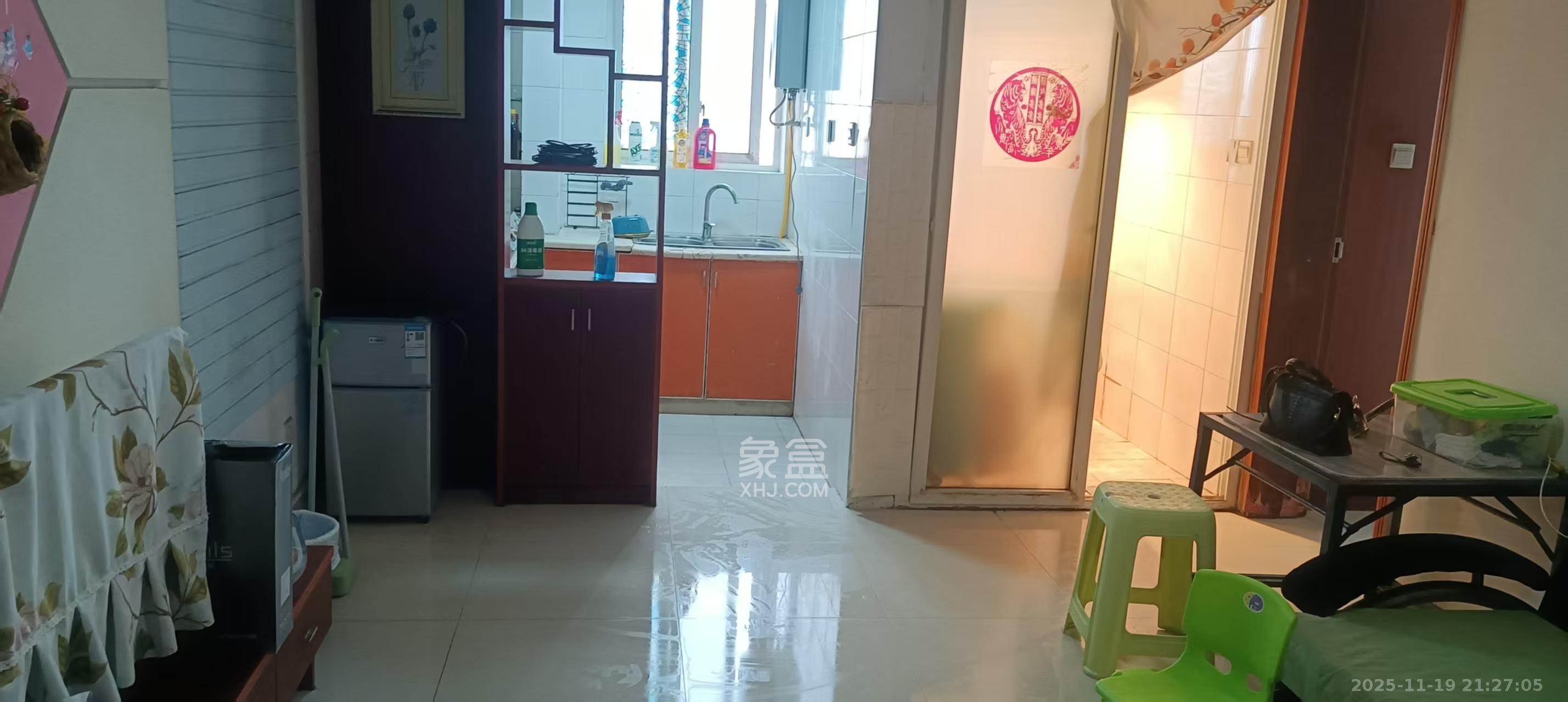 星典时代  1室1厅1卫    1400.0元/月室内图