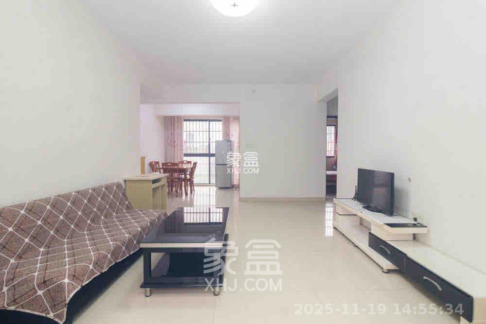 高林仕家  3室2厅1卫    2000.0元/月