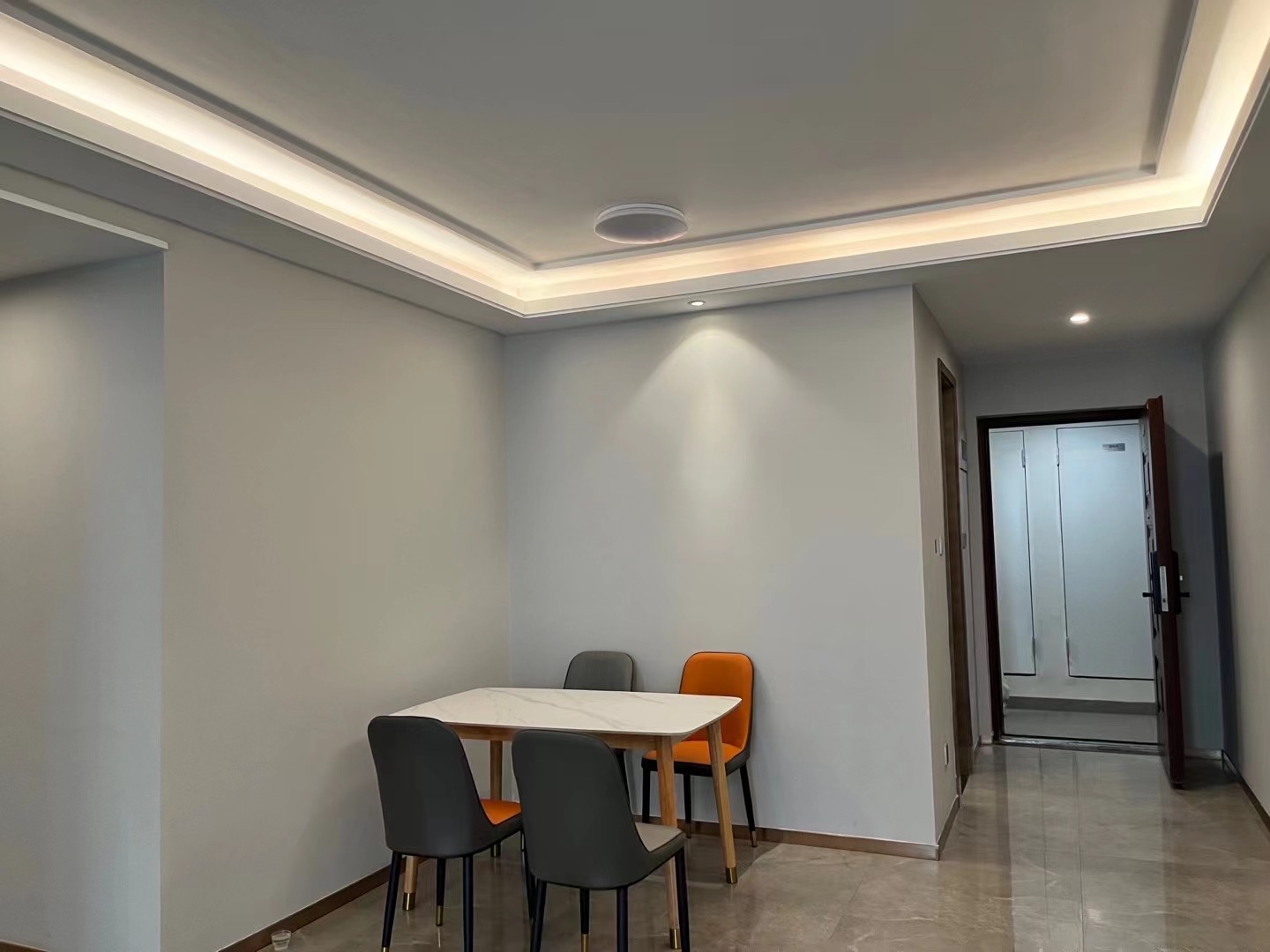 环球100宝龙城 3室2厅2卫 1800.0元/月 环球100宝龙城 3室2厅2卫 1800.0元/月室内图