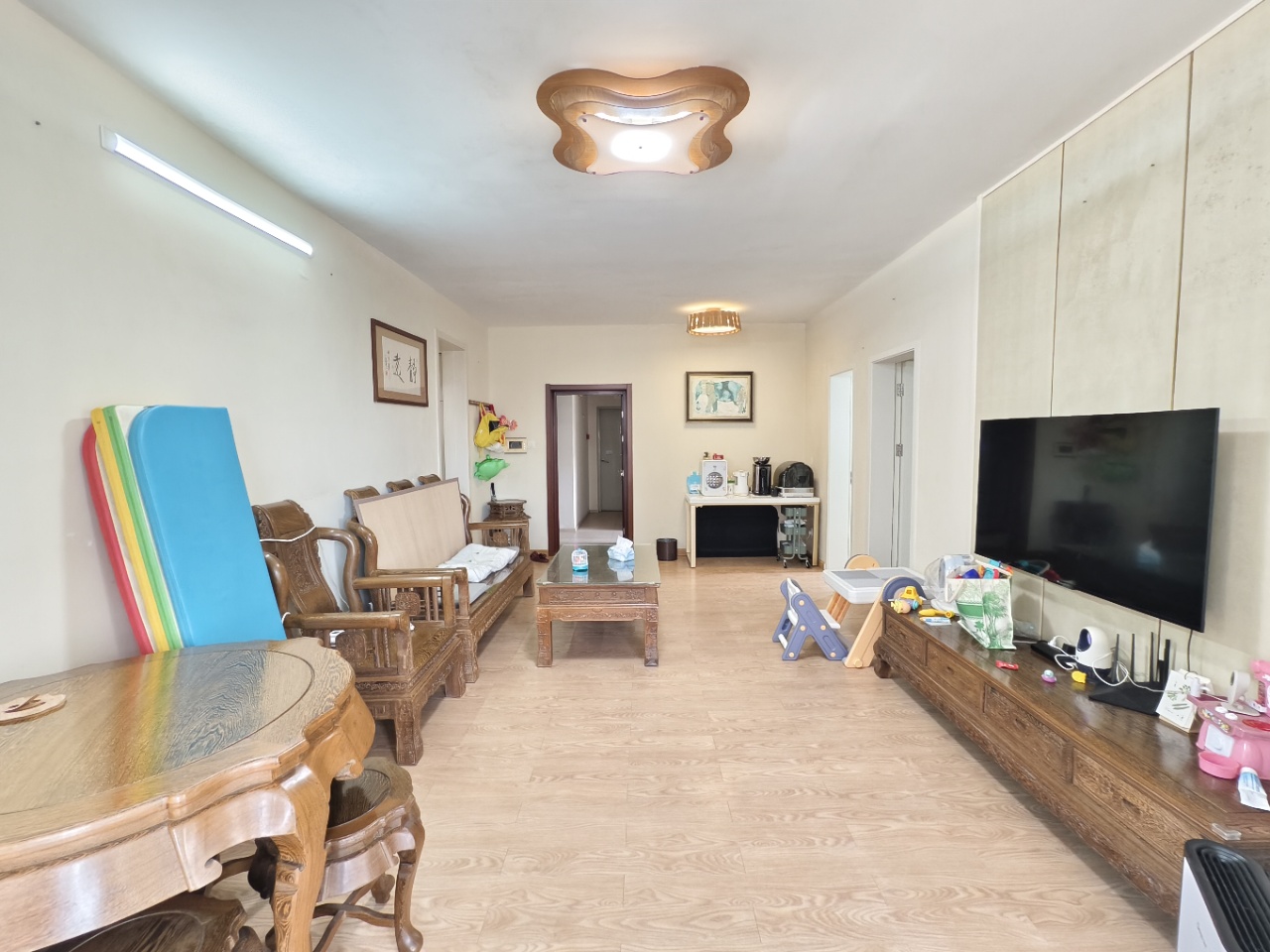 海阔天空-国瑞城二期（雅仕苑）  2室2厅1卫    3000.0元/月室内图