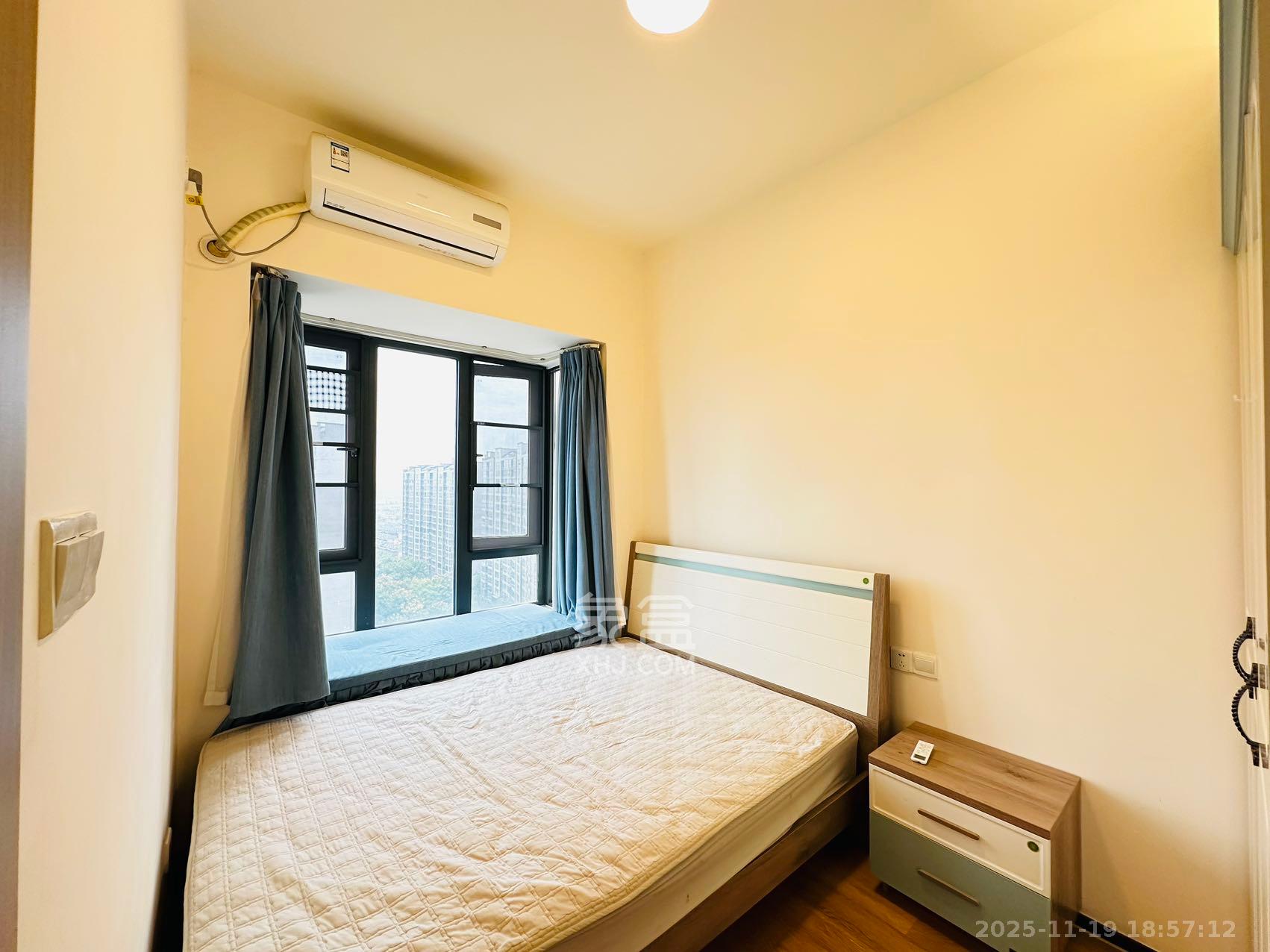 恒大上林苑 2室1厅1卫 2600.0元/月 恒大上林苑 2室1厅1卫 2600.0元/月室内图