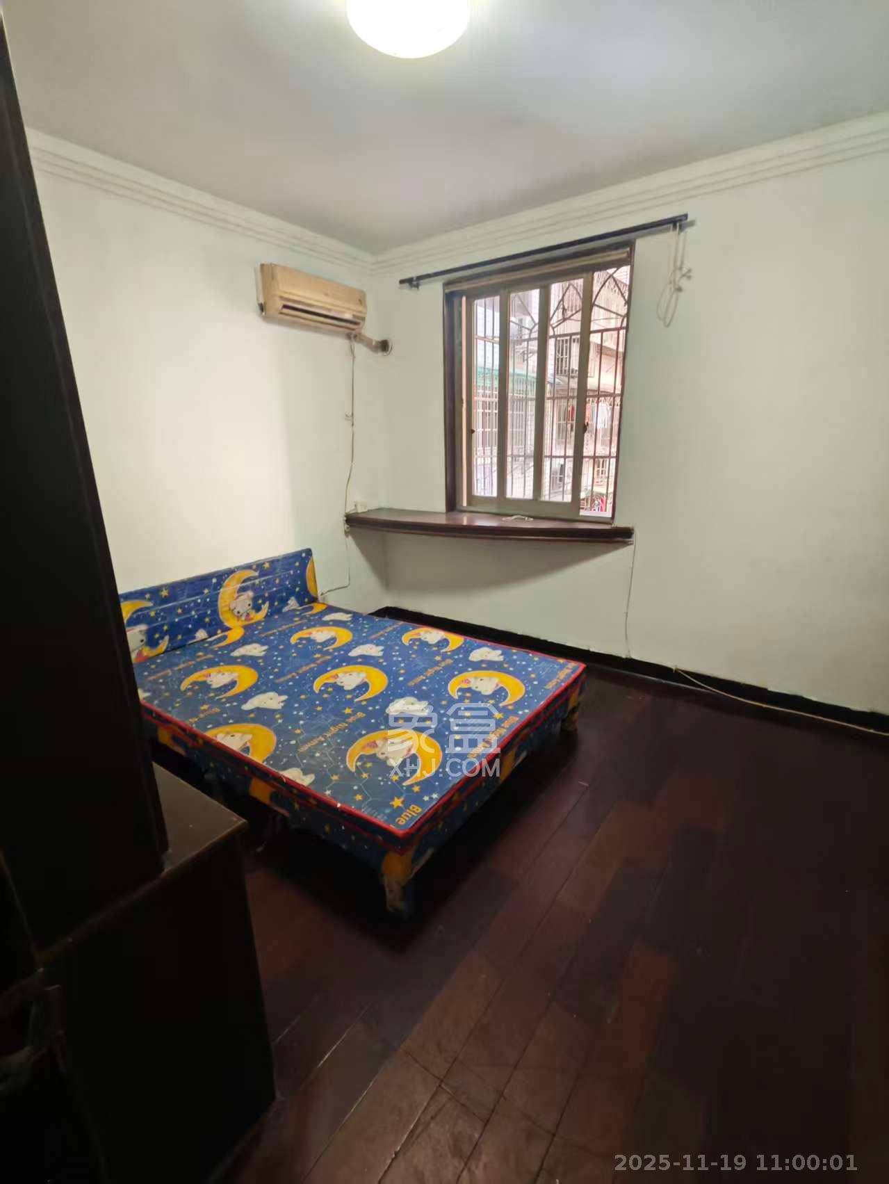 福乐名园  4室1厅1卫    3200.0元/月