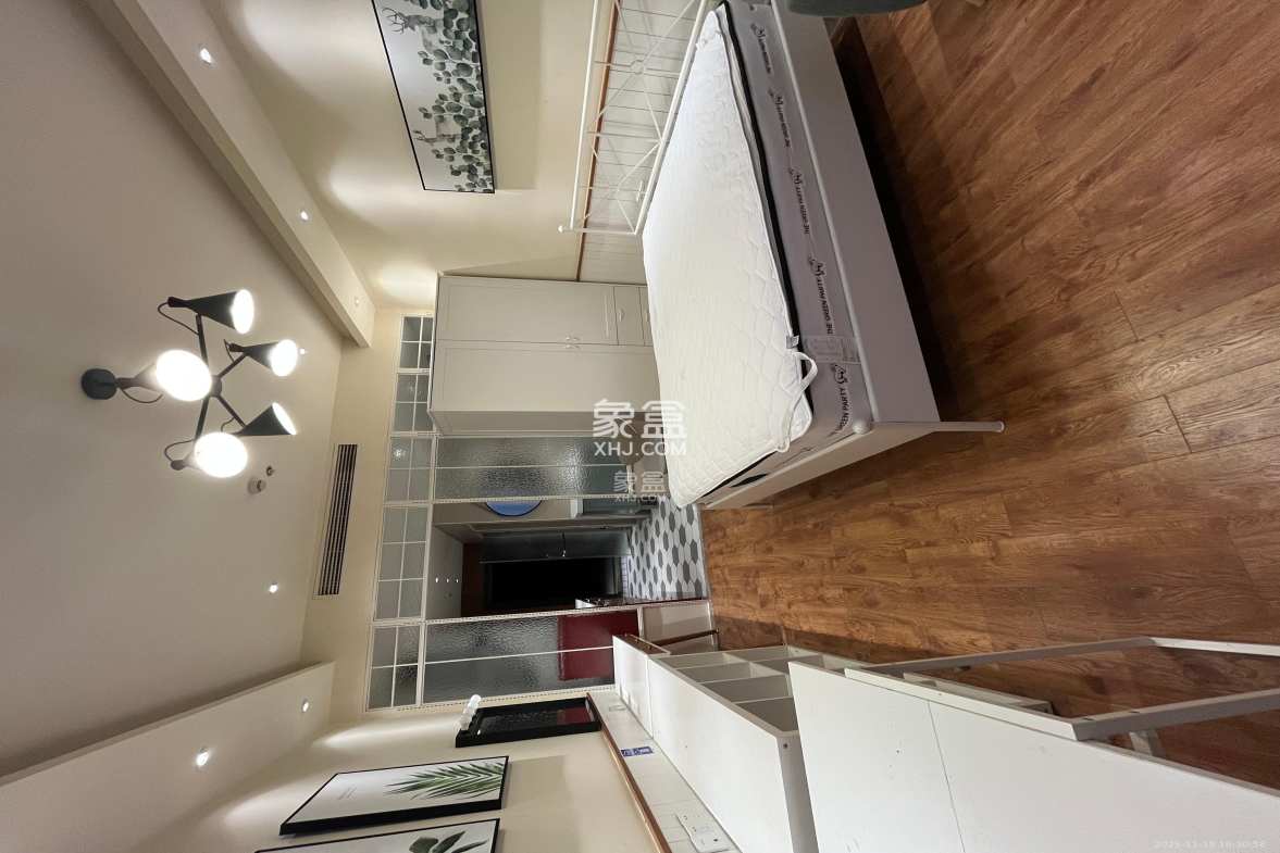 宇成朝阳广场 1室0厅0卫 2100.0元/月 宇成朝阳广场 1室0厅0卫 2100.0元/月室内图