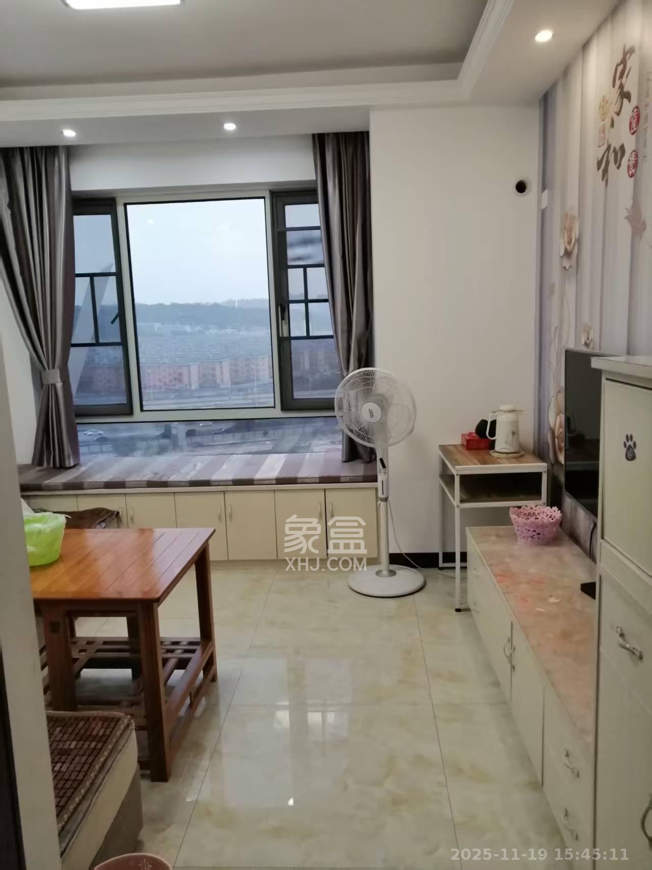 五矿万境水岸三期 2室2厅1卫 2000.0元/月 五矿万境水岸三期 2室2厅1卫 2000.0元/月室内图