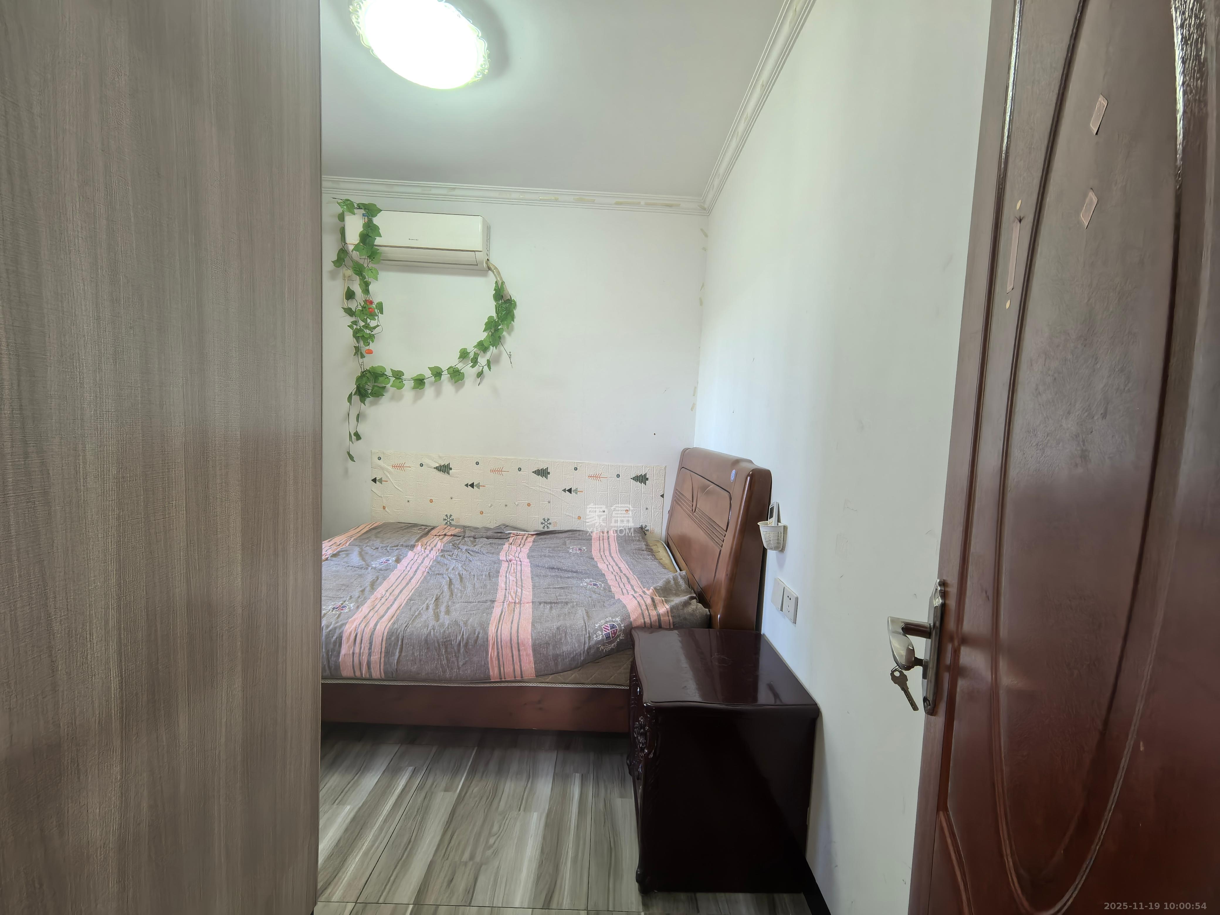 星城新宇颐景苑  2室2厅1卫    2000.0元/月室内图