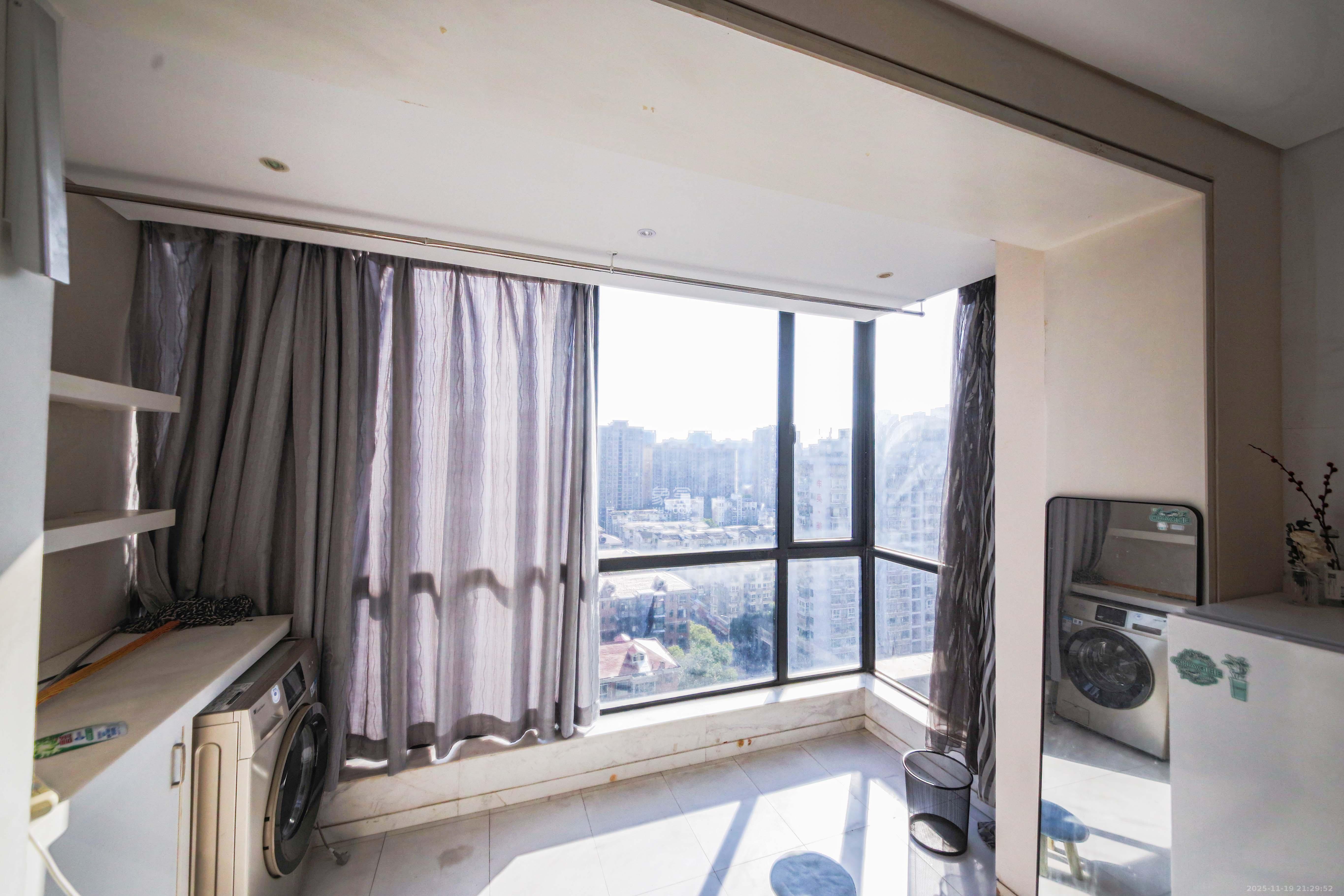 博林金谷  2室1厅1卫    53.0万阳台