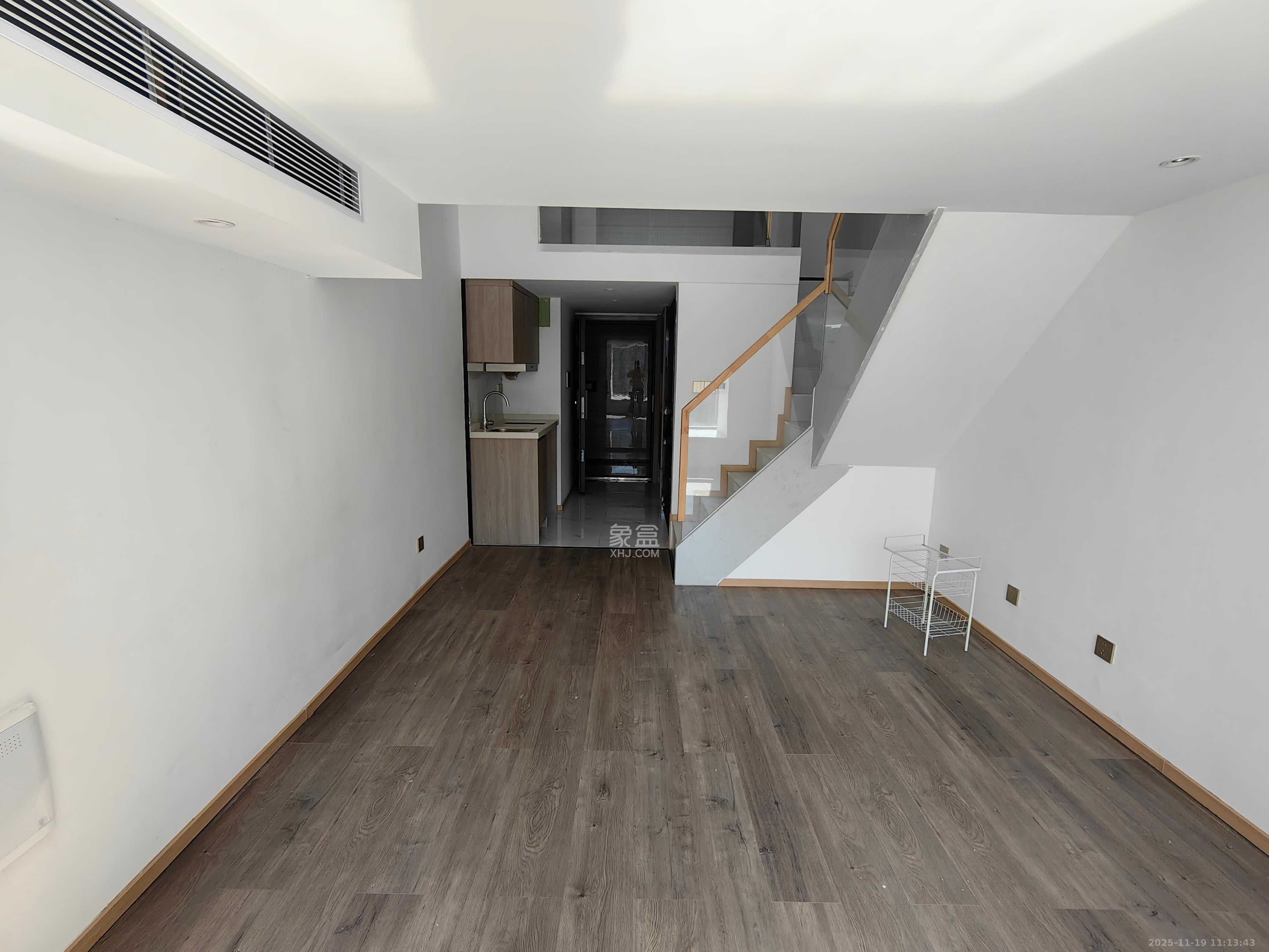 正荣梅溪紫阙台  2室1厅1卫    1700.0元/月室内图