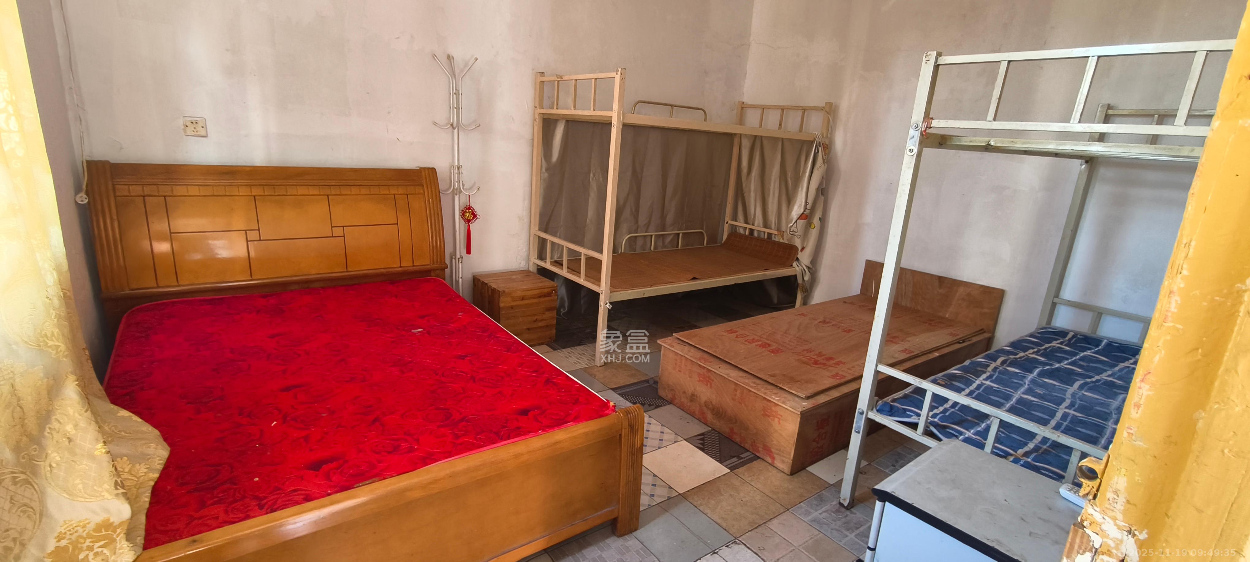 宝塔山私房散盘 4室2厅2卫 3500.0元/月 宝塔山私房散盘 4室2厅2卫 3500.0元/月室内图