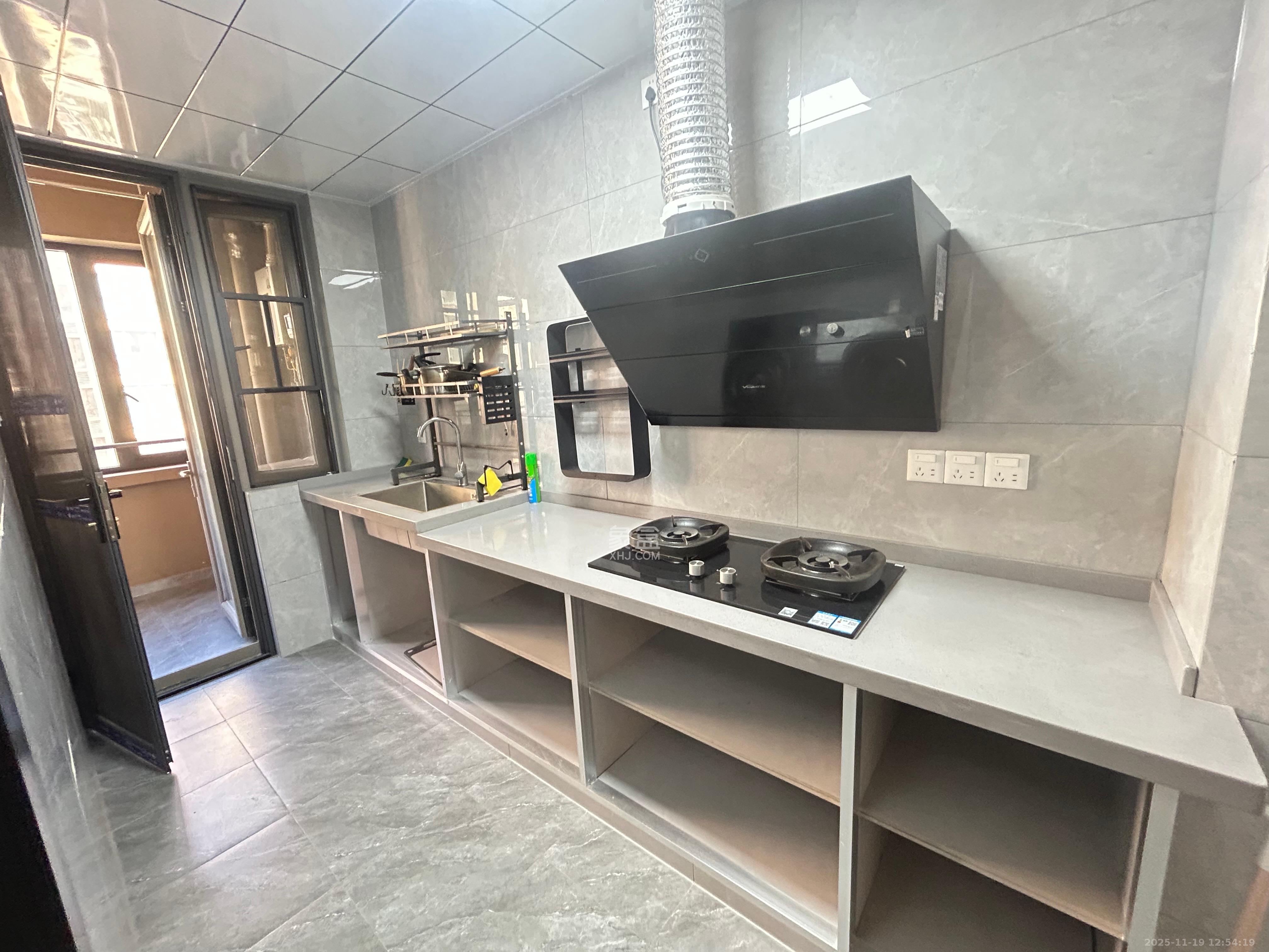 怡海星城  1室0厅0卫    1600.0元/月室内图