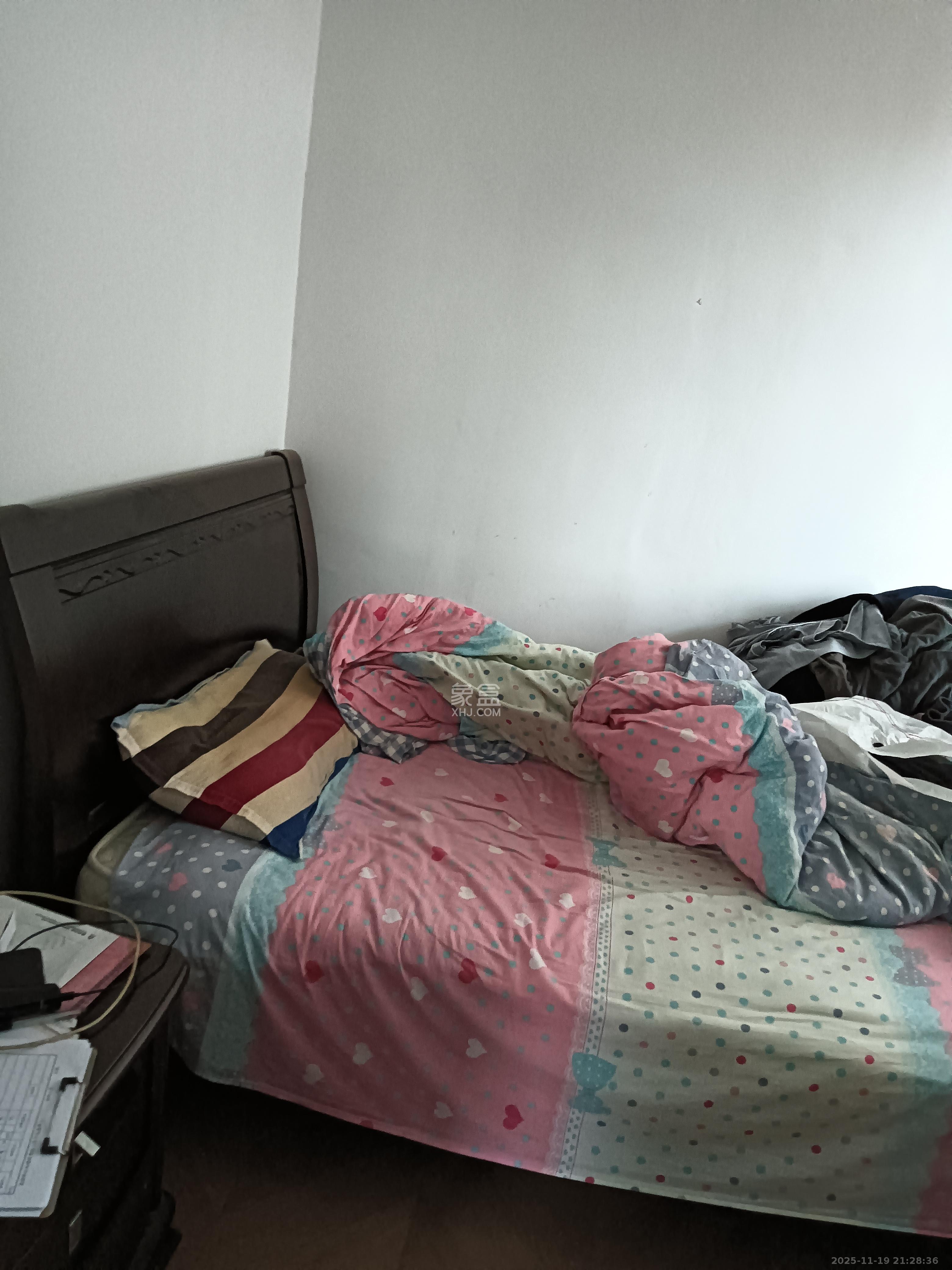 松雅湖壹号 3室2厅1卫 2200.0元/月 松雅湖壹号 3室2厅1卫 2200.0元/月室内图