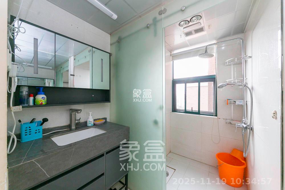 长沙欧洲城  3室2厅1卫    2700.0元/月室内图