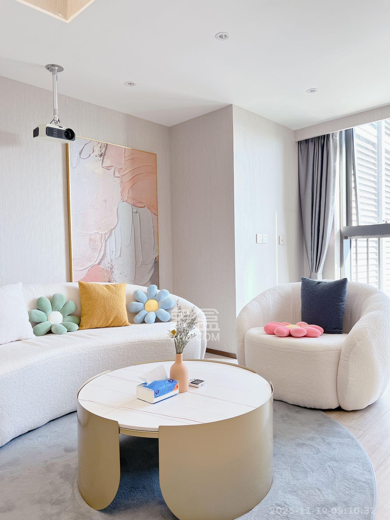 华远华时代  2室1厅1卫    2600.0元/月室内图