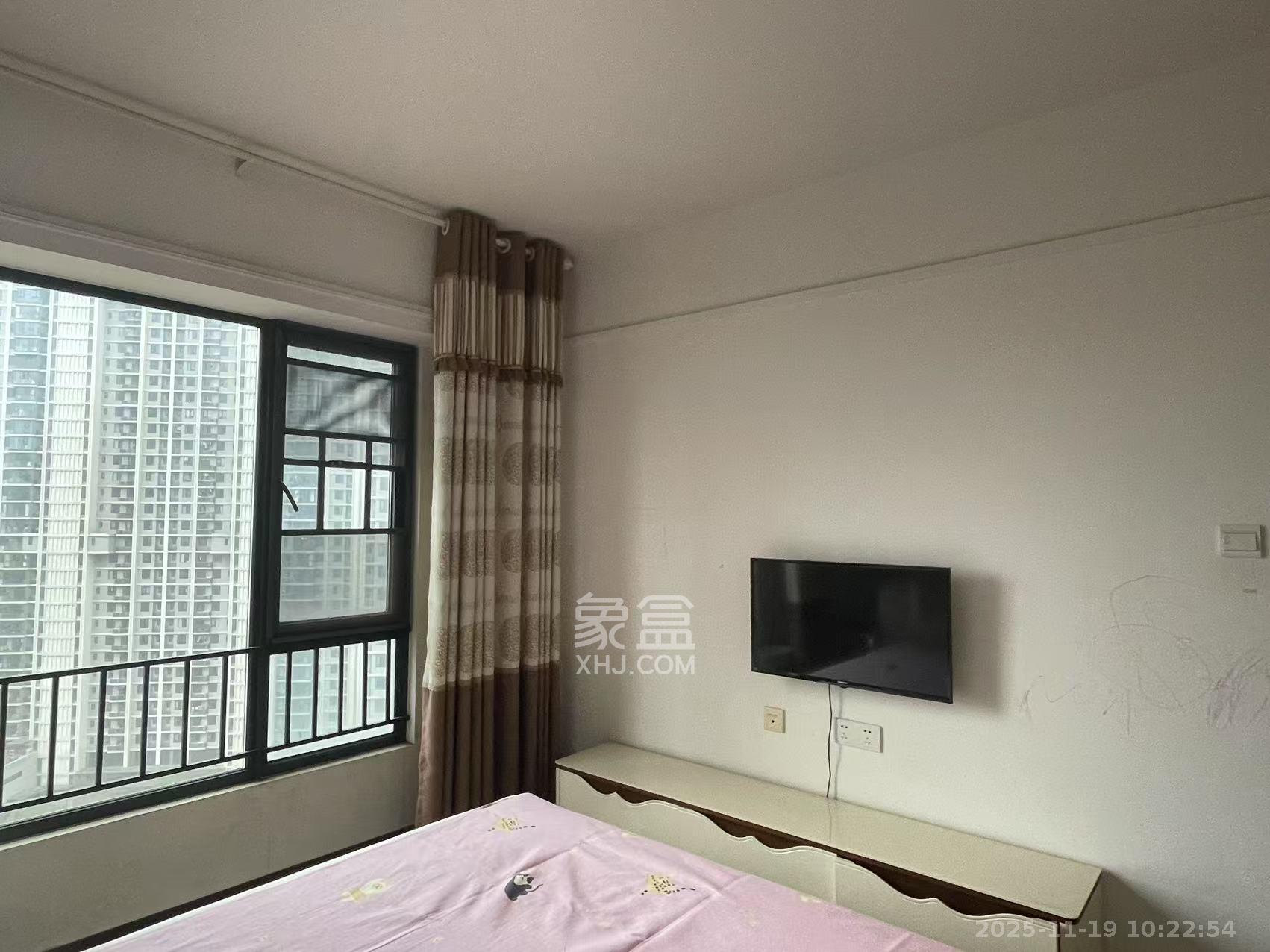 万科魅力之城非凡里 3室2厅1卫 2400.0元/月 万科魅力之城非凡里 3室2厅1卫 2400.0元/月室内图