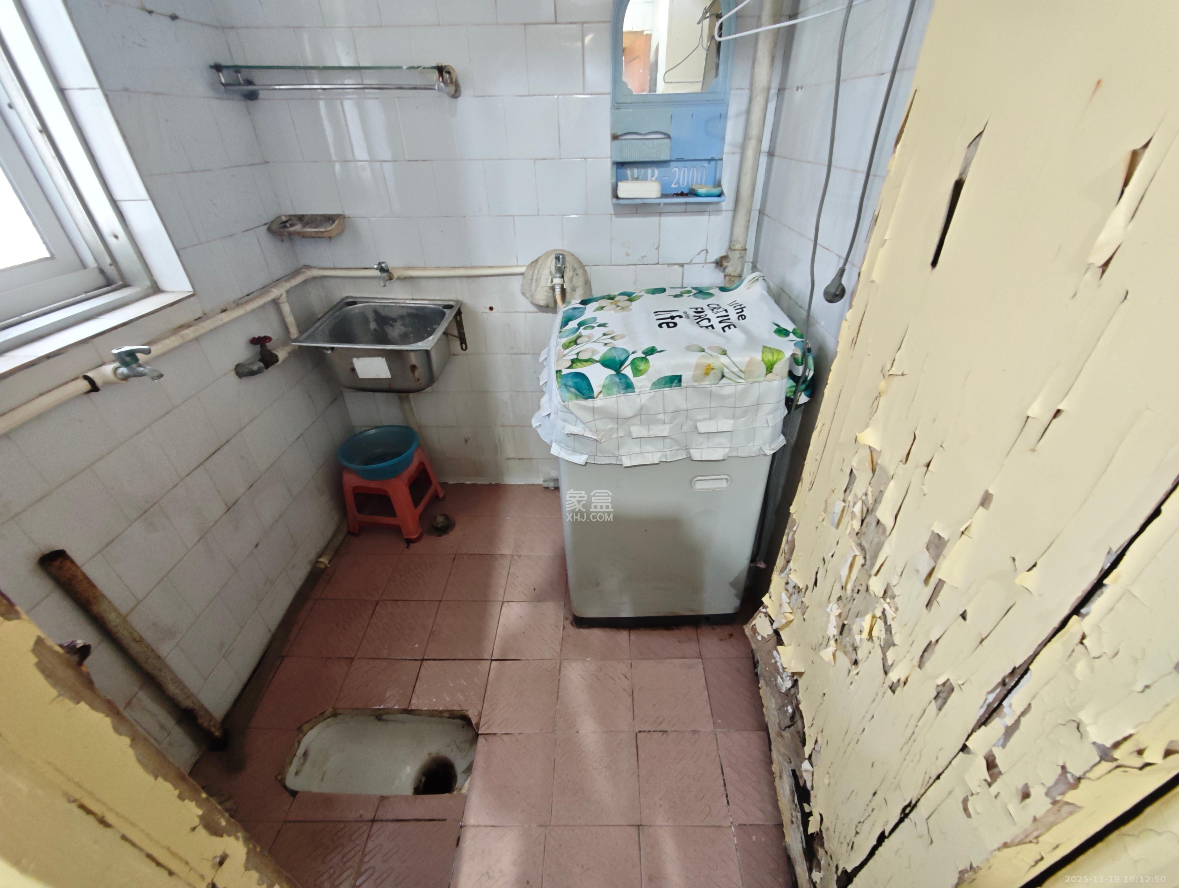 湘丰外贸宿舍  2室1厅1卫    900.0元/月室内图