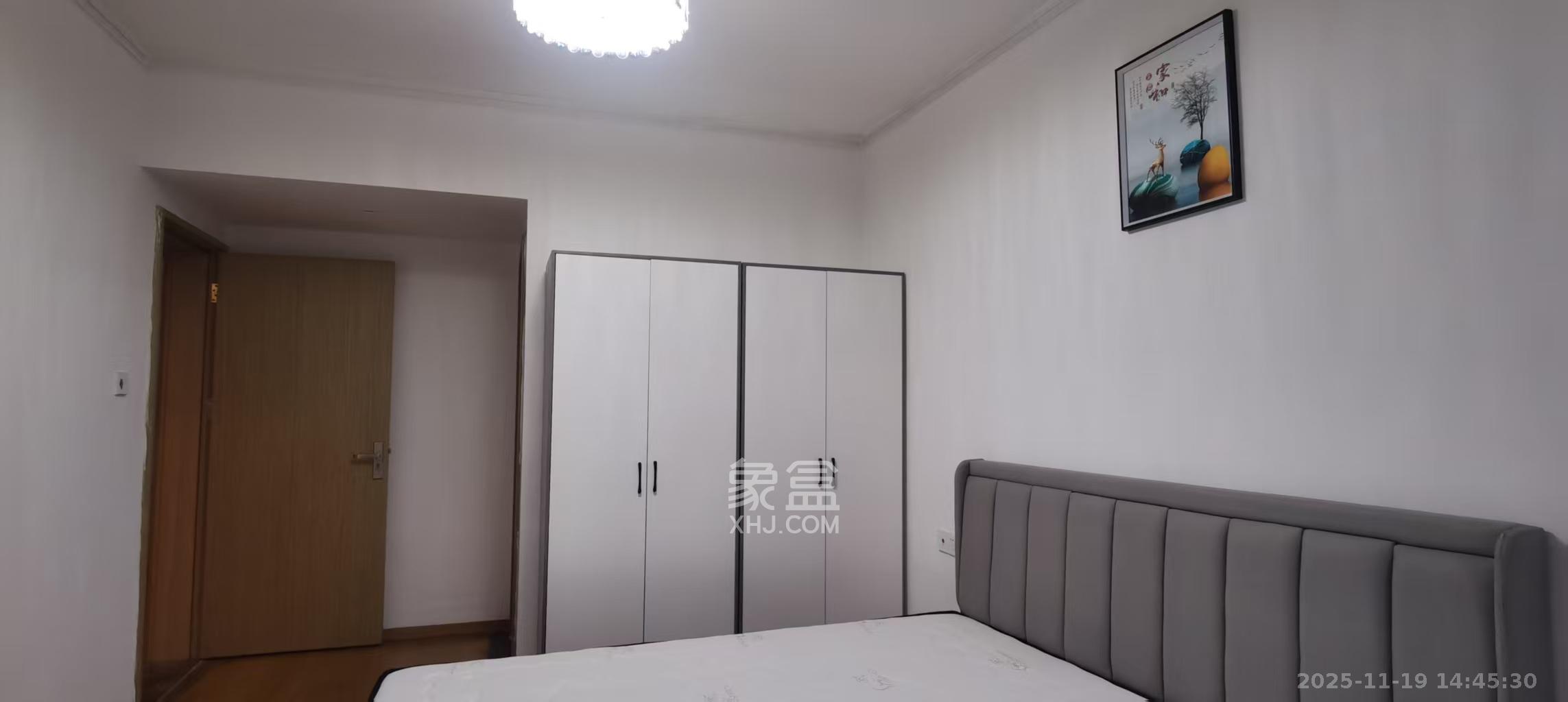 清控湖山雅居北区  4室2厅2卫    2800.0元/月室内图