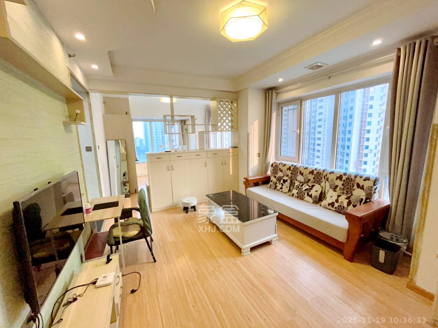 北辰三角洲E3区 1室1厅1卫 2800.0元/月 北辰三角洲E3区 1室1厅1卫 2800.0元/月室内图