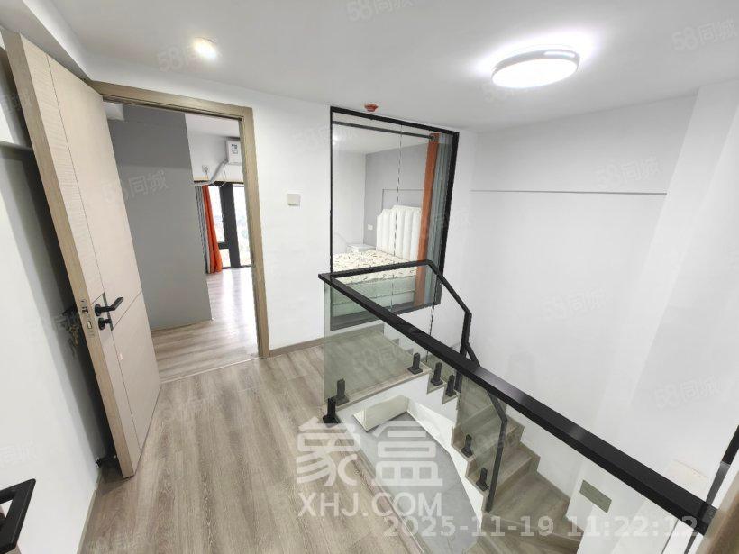 中海阅溪府 2室1厅1卫 1800.0元/月 中海阅溪府 2室1厅1卫 1800.0元/月室内图