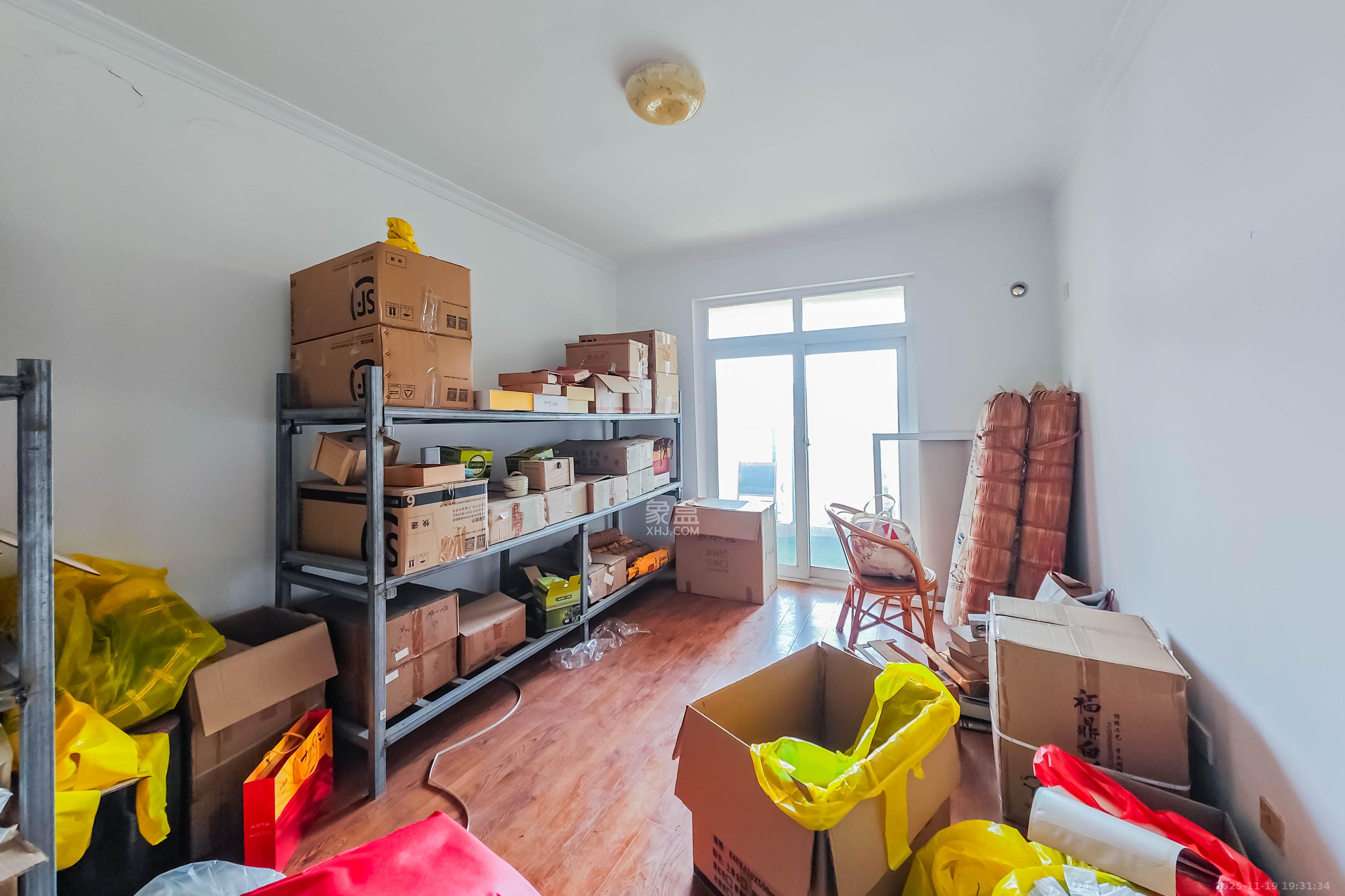 恒丰天湘华庭  3室2厅2卫    75.0万卧室