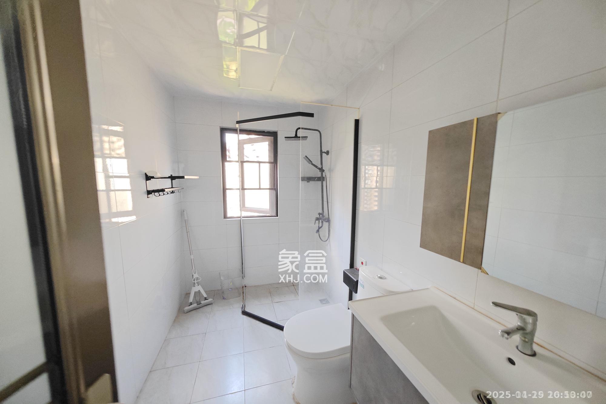 旭辉国悦府 1室0厅0卫 3300.0元/月 旭辉国悦府 1室0厅0卫 3300.0元/月室内图