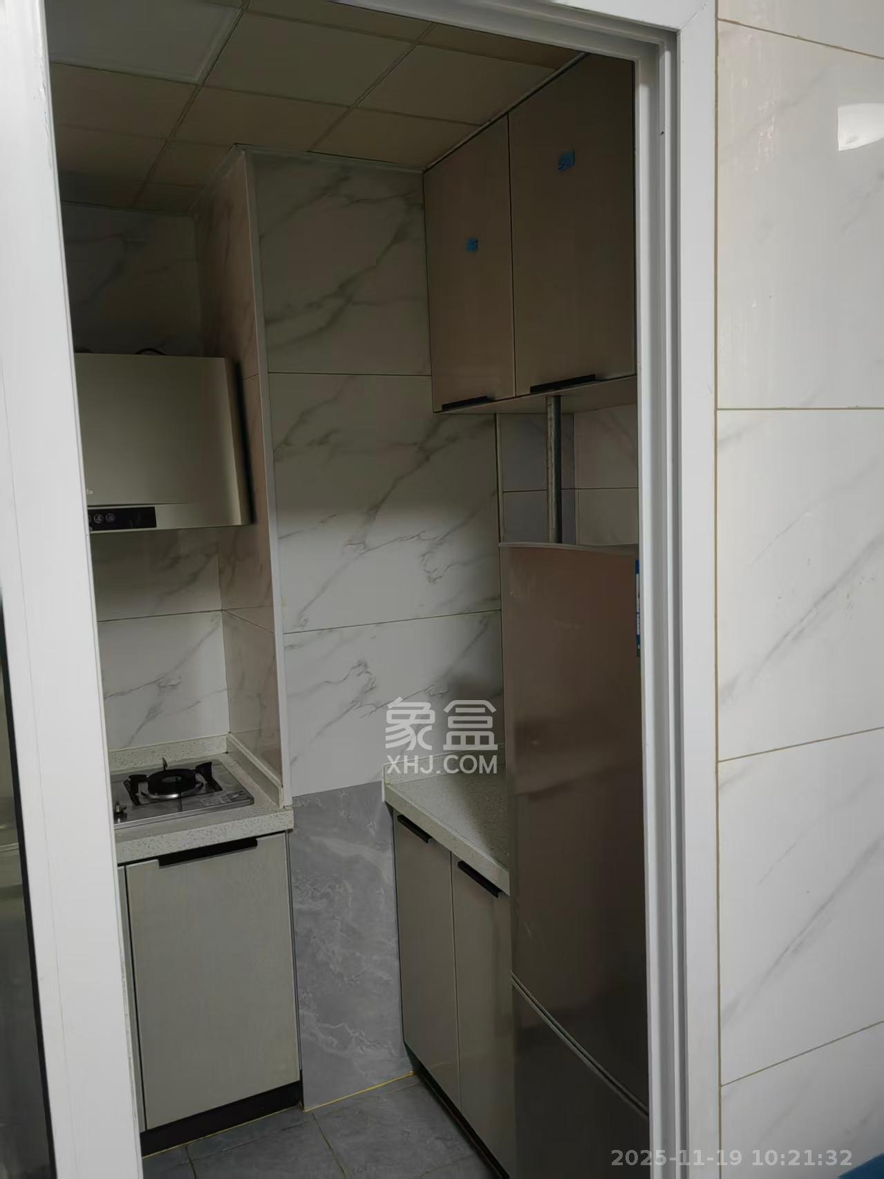 星城新宇川河苑  1室1厅1卫    1100.0元/月室内图