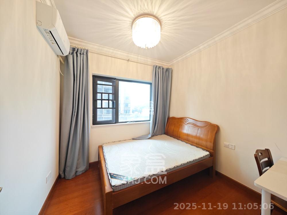 恒大上林苑 3室2厅2卫 2800.0元/月 恒大上林苑 3室2厅2卫 2800.0元/月室内图