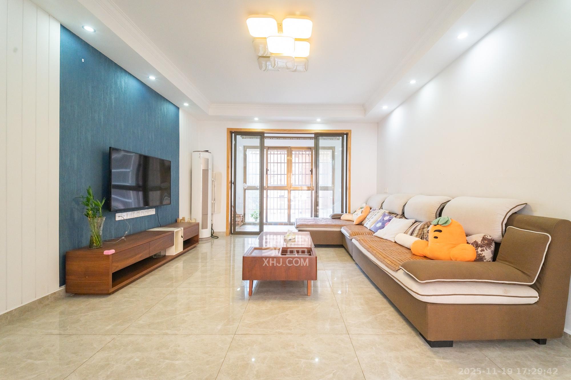 家和院  4室2厅2卫    98.0万