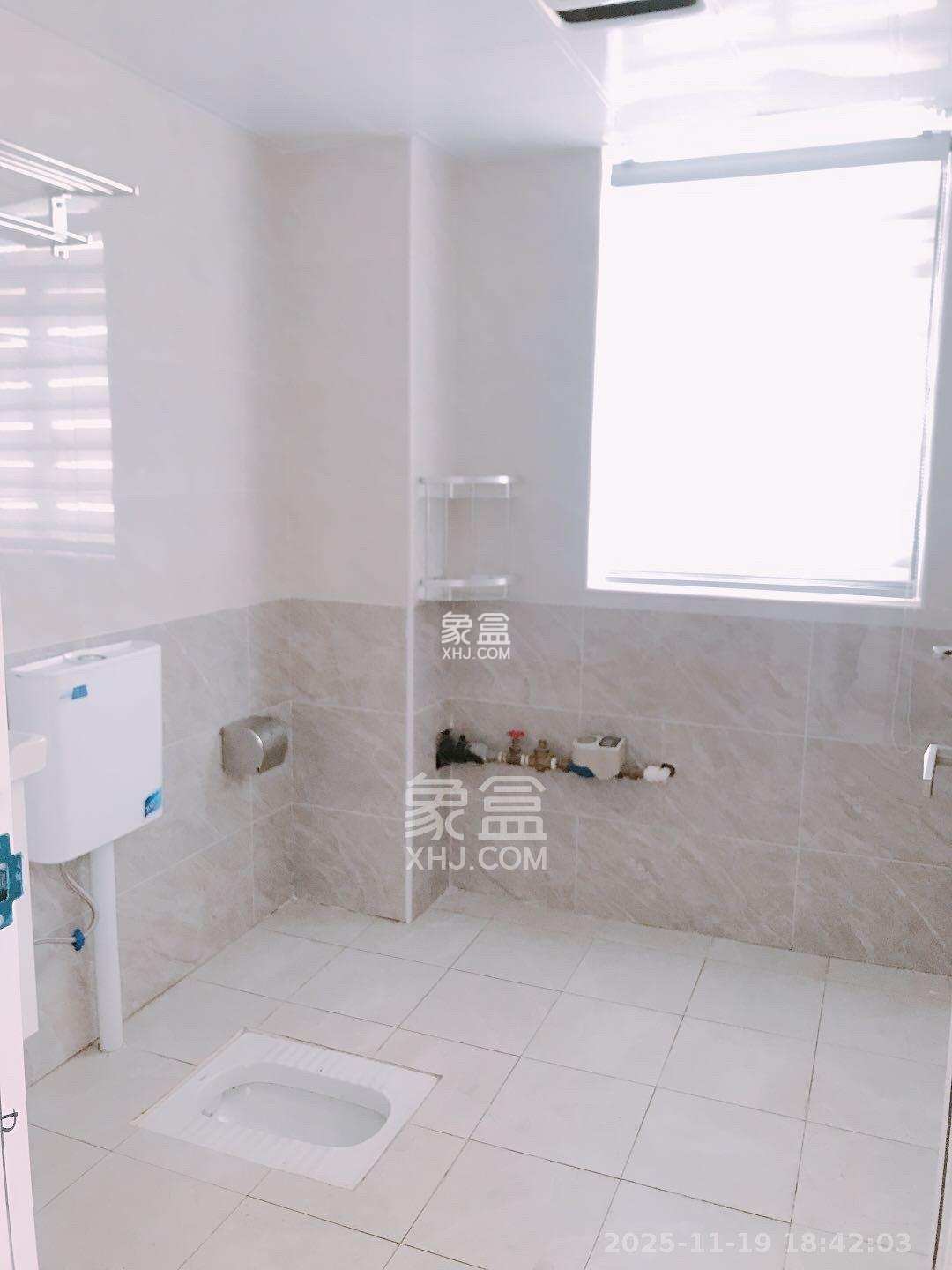 五矿紫湖香醍 2室2厅1卫 1600.0元/月 五矿紫湖香醍 2室2厅1卫 1600.0元/月室内图