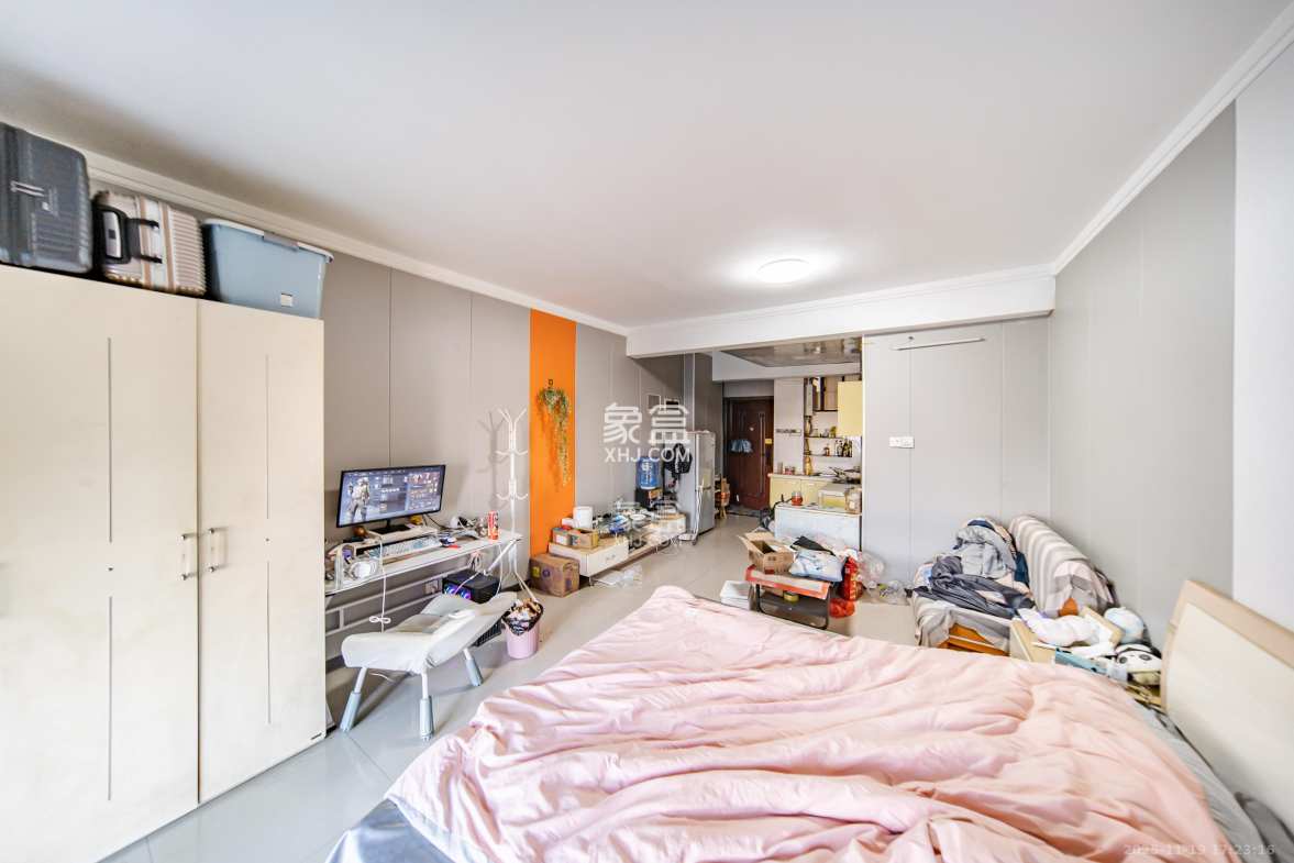 如果爱 1室1厅1卫 31.0万 如果爱 1室1厅1卫 31.0万客厅