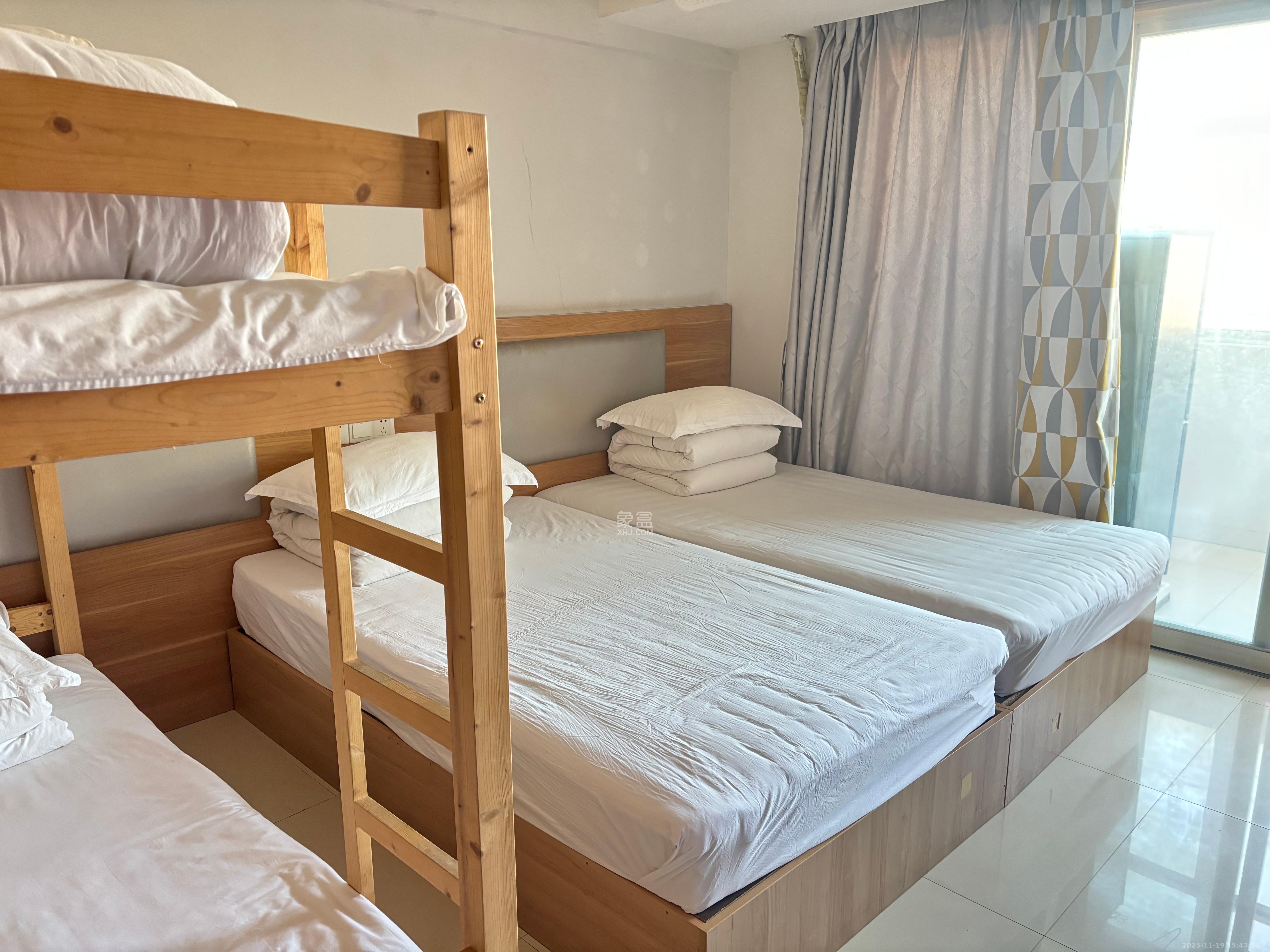 观湖公寓 1室1厅1卫 1400.0元/月 观湖公寓 1室1厅1卫 1400.0元/月室内图