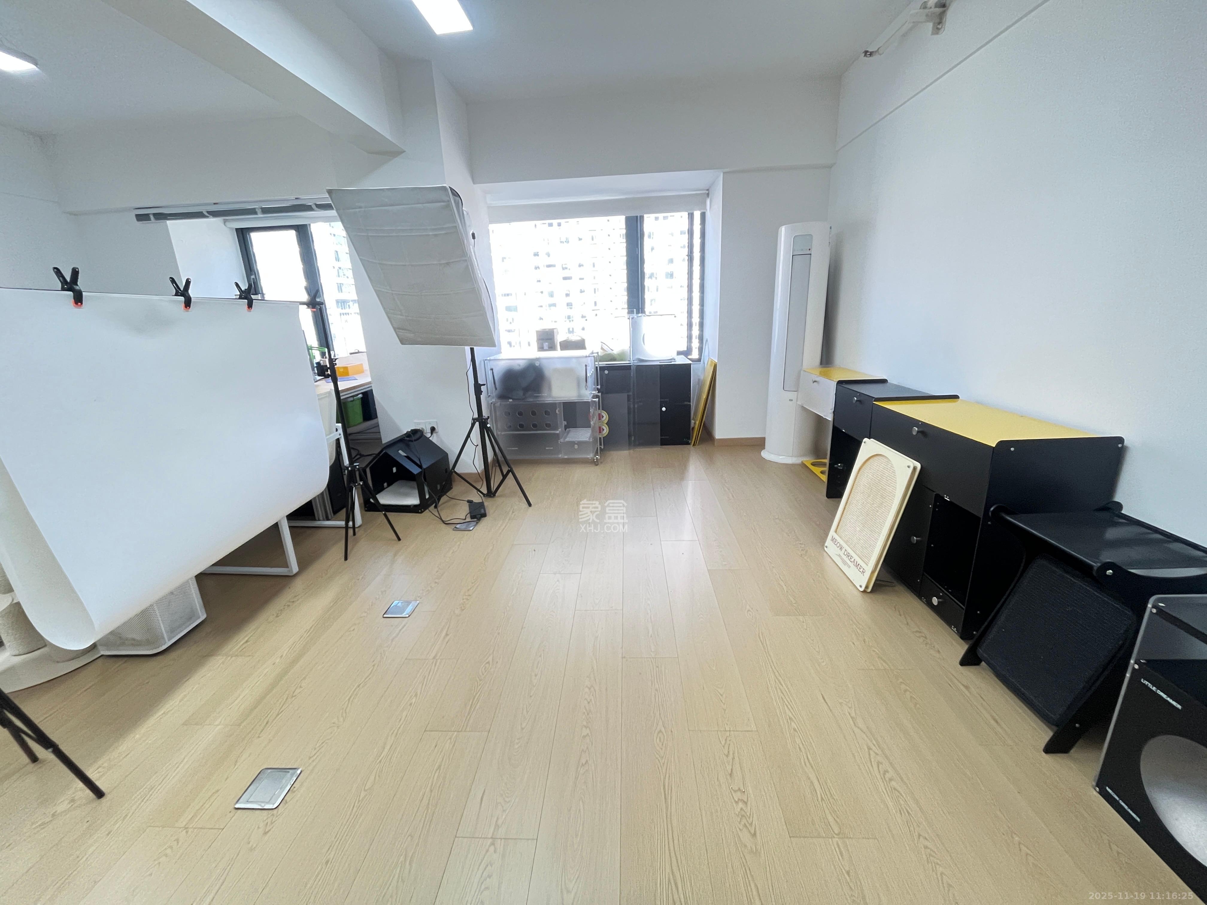 保利中环广场（保利中悦苑）  1室1厅1卫    1000.0元/月