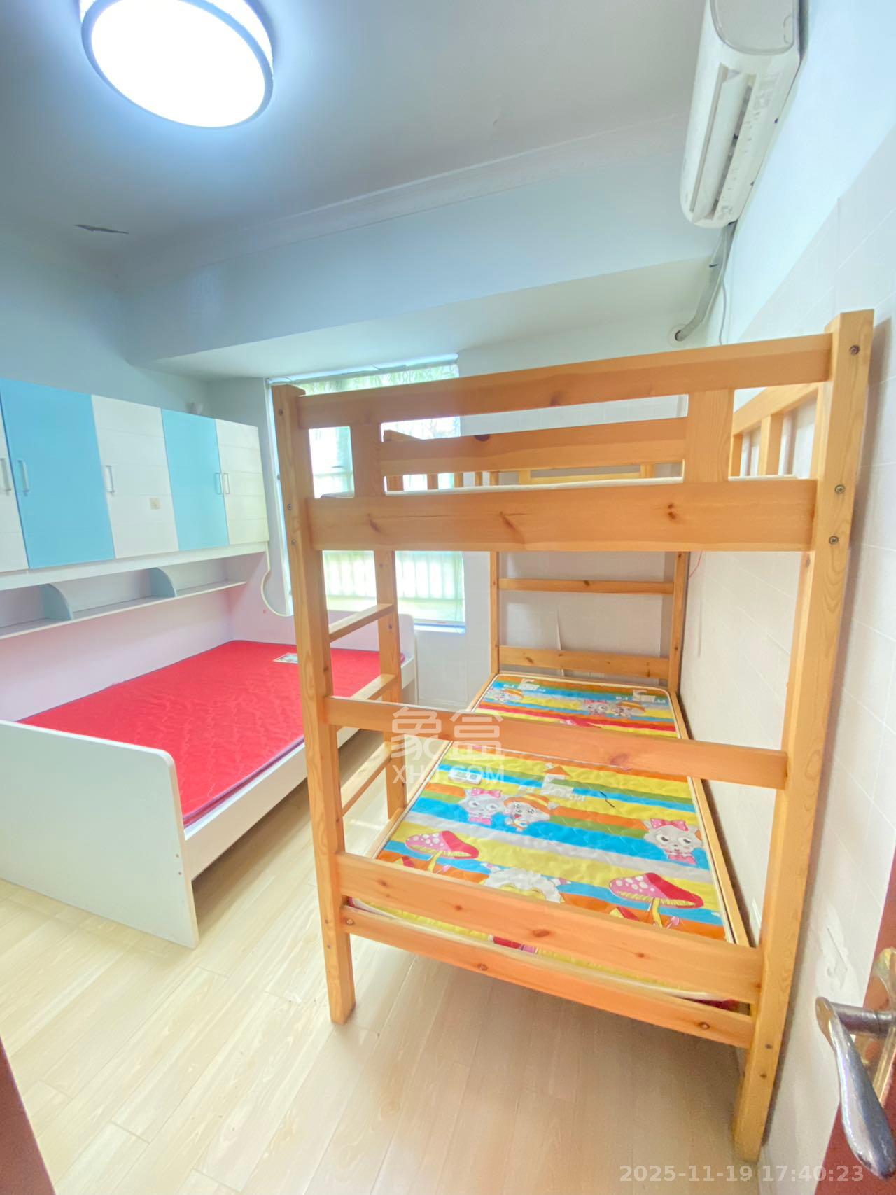 恒生碧水龙庭  2室2厅1卫    1800.0元/月室内图