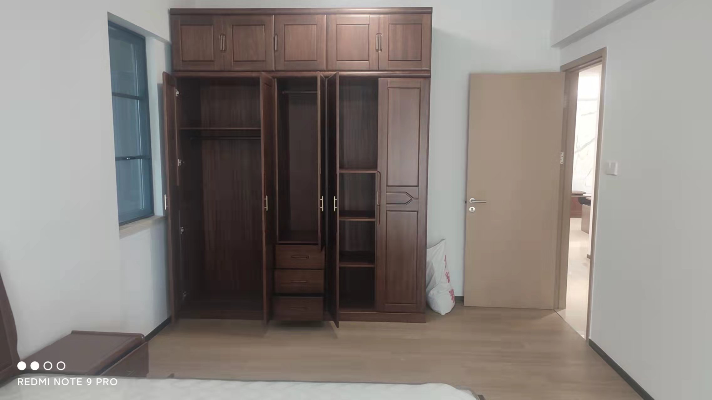 华润中心二期东悦府  3室2厅2卫    6200.0元/月室内图