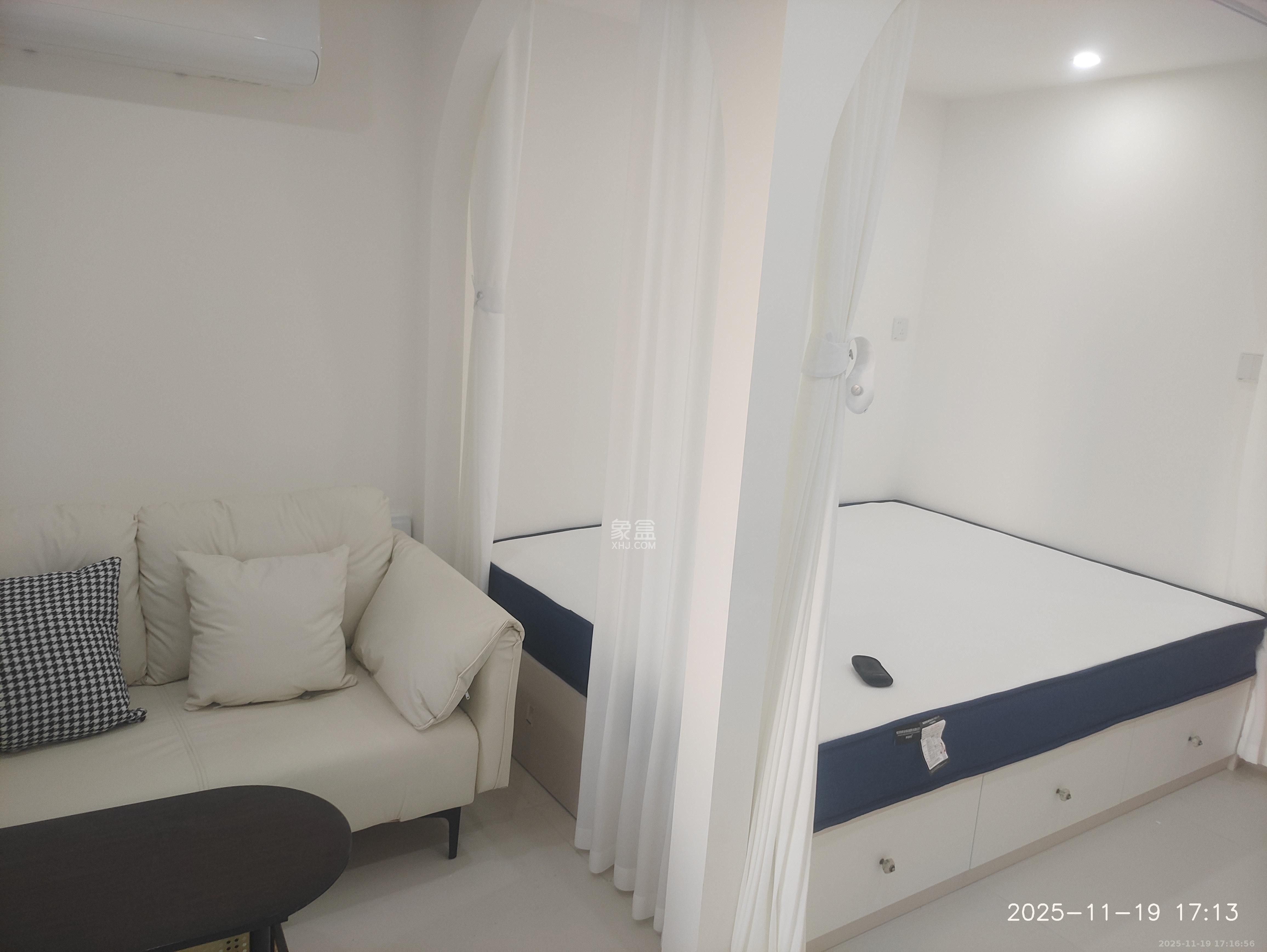 梅溪悦章 1室1厅1卫 1600.0元/月 梅溪悦章 1室1厅1卫 1600.0元/月室内图