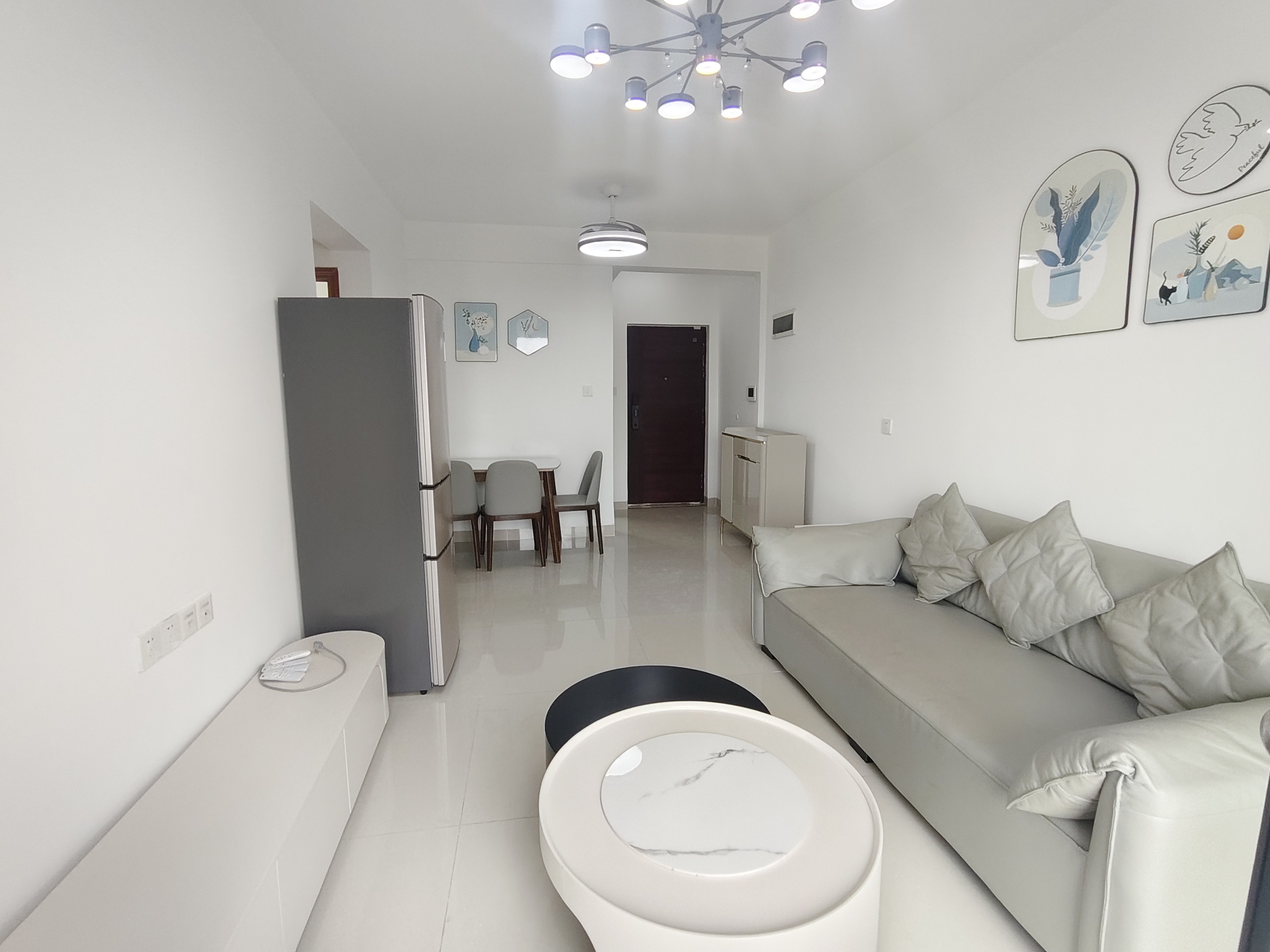 龙城新景  1室0厅0卫    2800.0元/月室内图