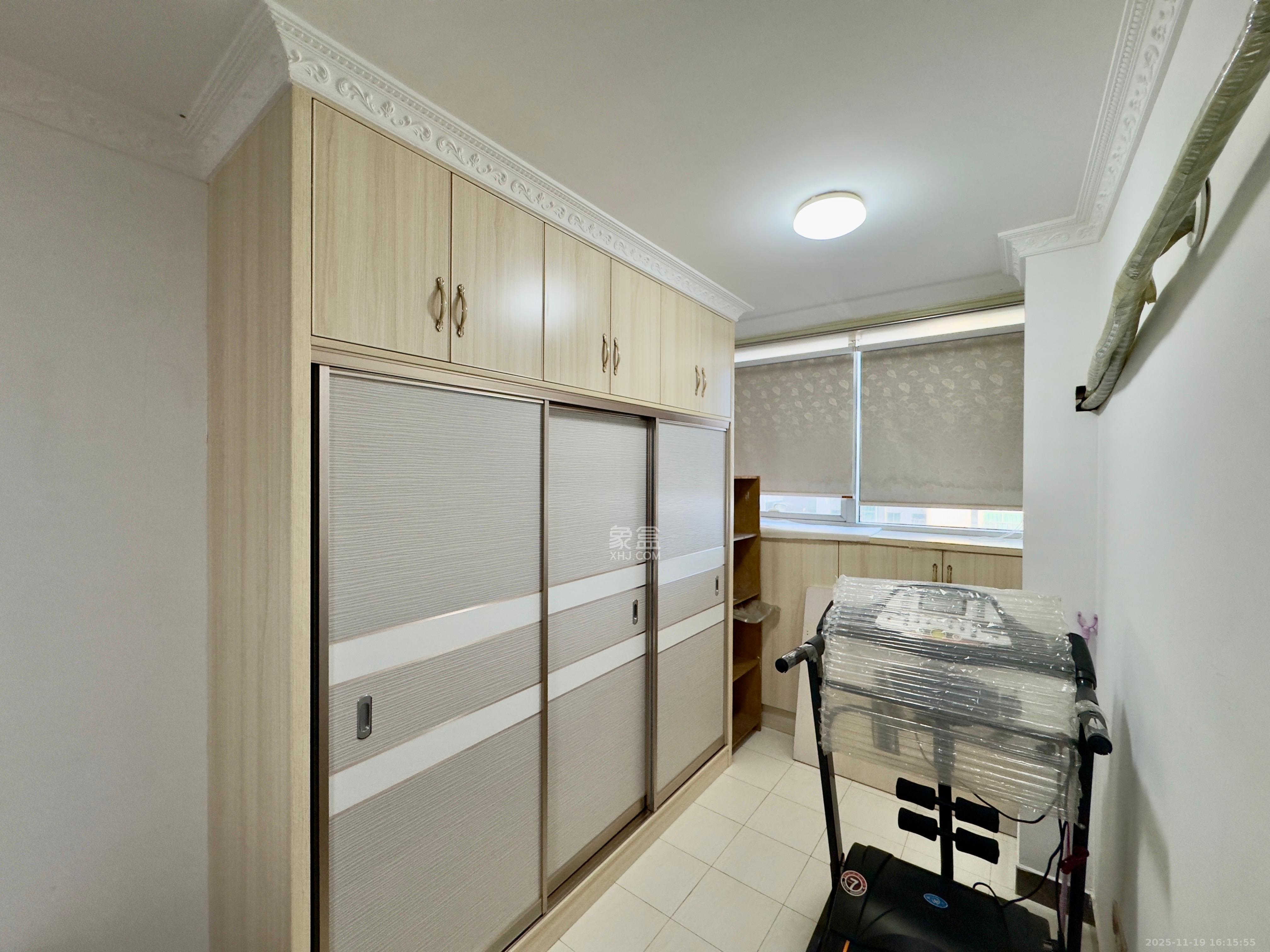 红星国际星城  1室1厅1卫    2000.0元/月室内图