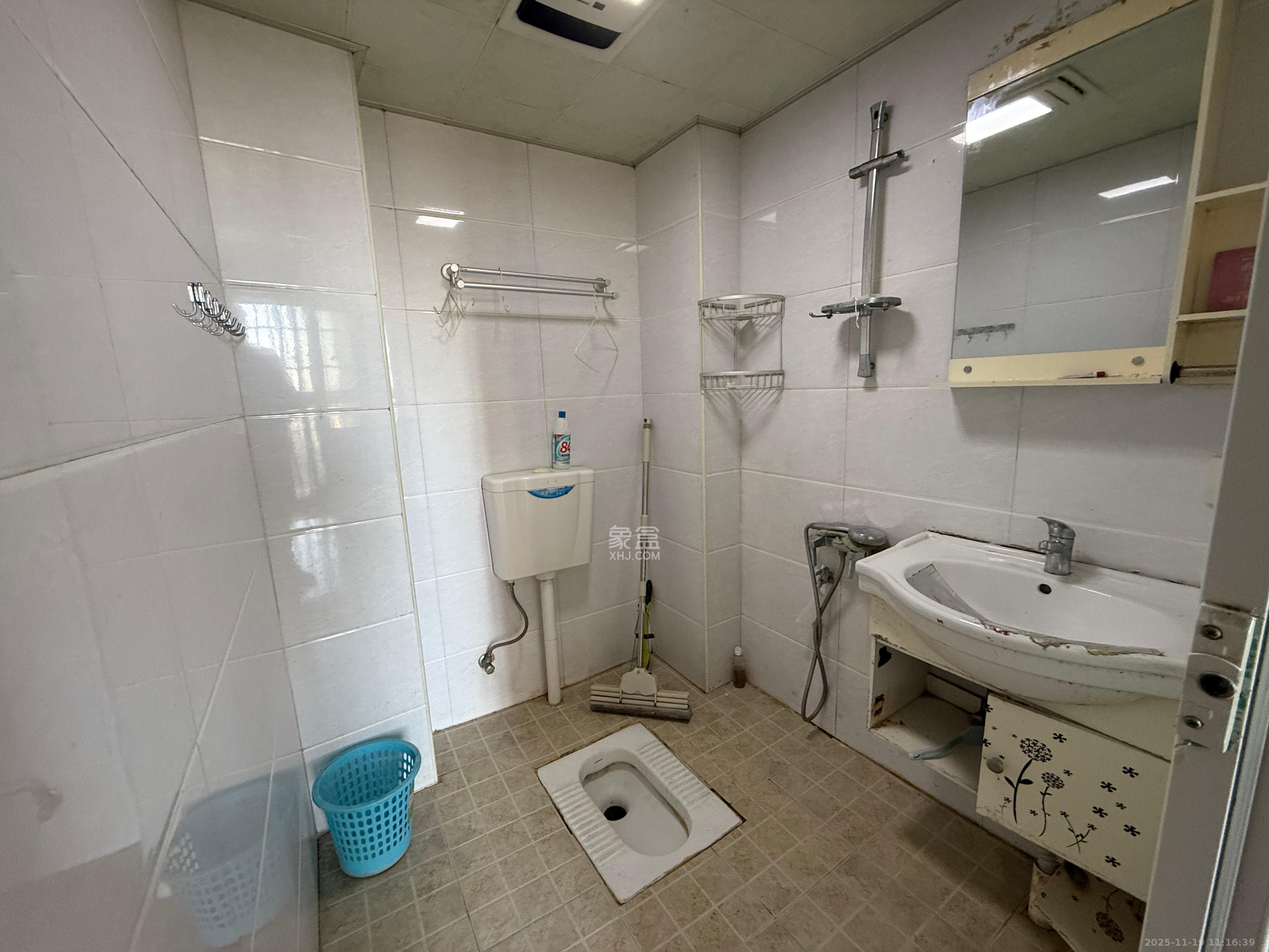 圆梦康乐城 1室1厅1卫 1200.0元/月 圆梦康乐城 1室1厅1卫 1200.0元/月室内图