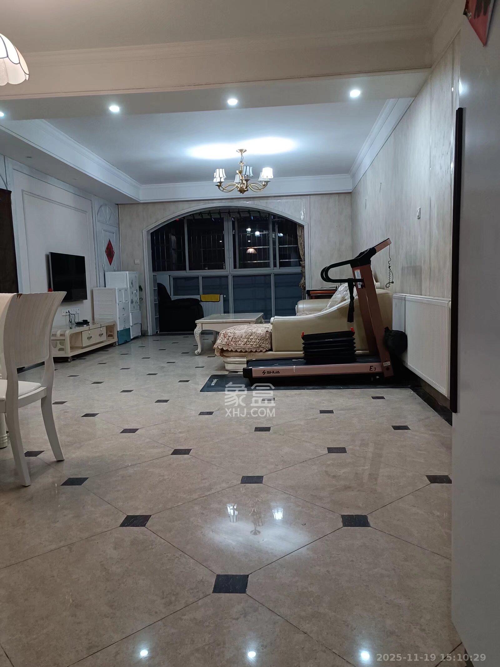 申奥美域 3室2厅1卫 3000.0元/月 申奥美域 3室2厅1卫 3000.0元/月室内图