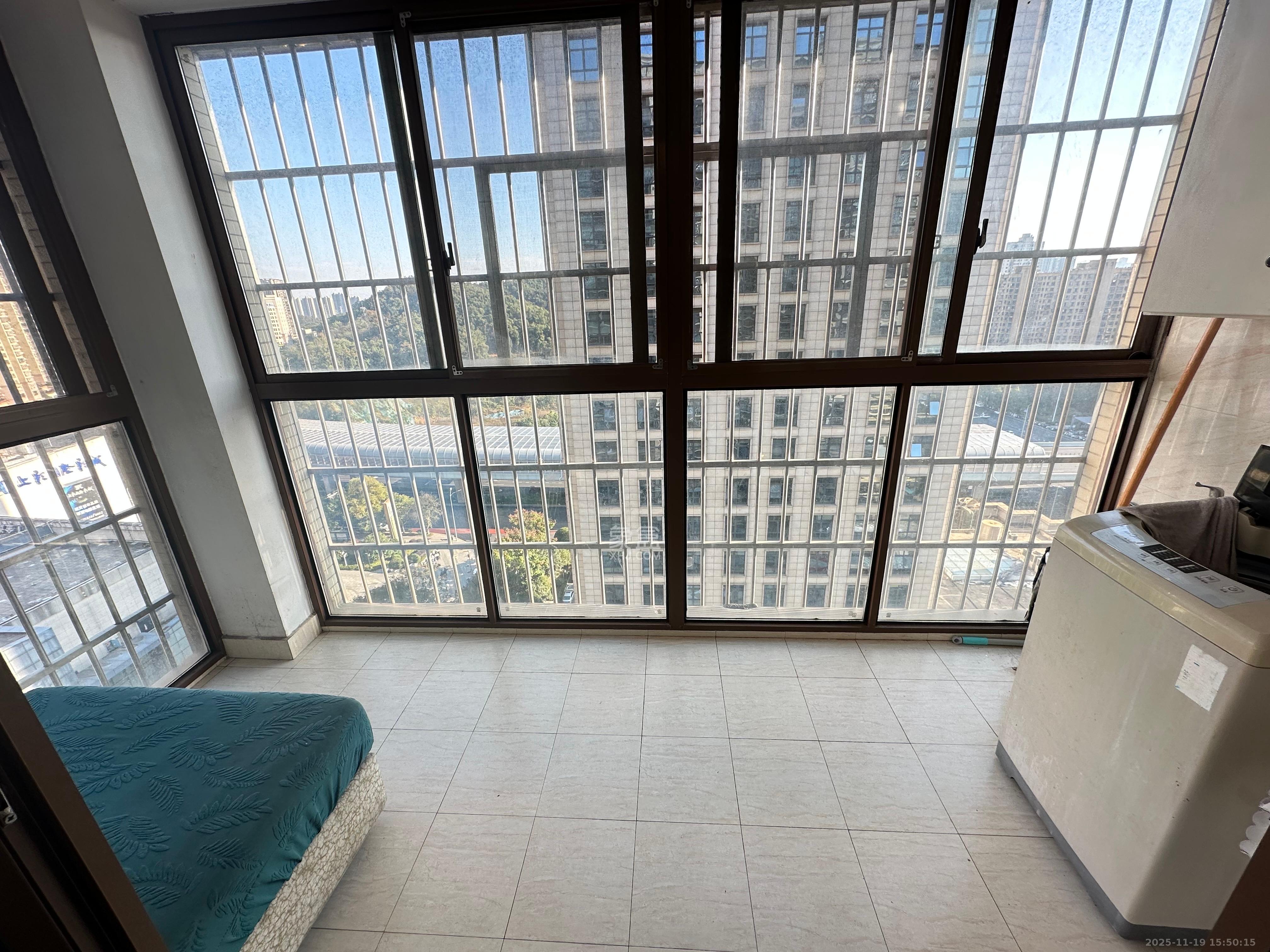 水木华麓  2室1厅2卫    2000.0元/月室内图