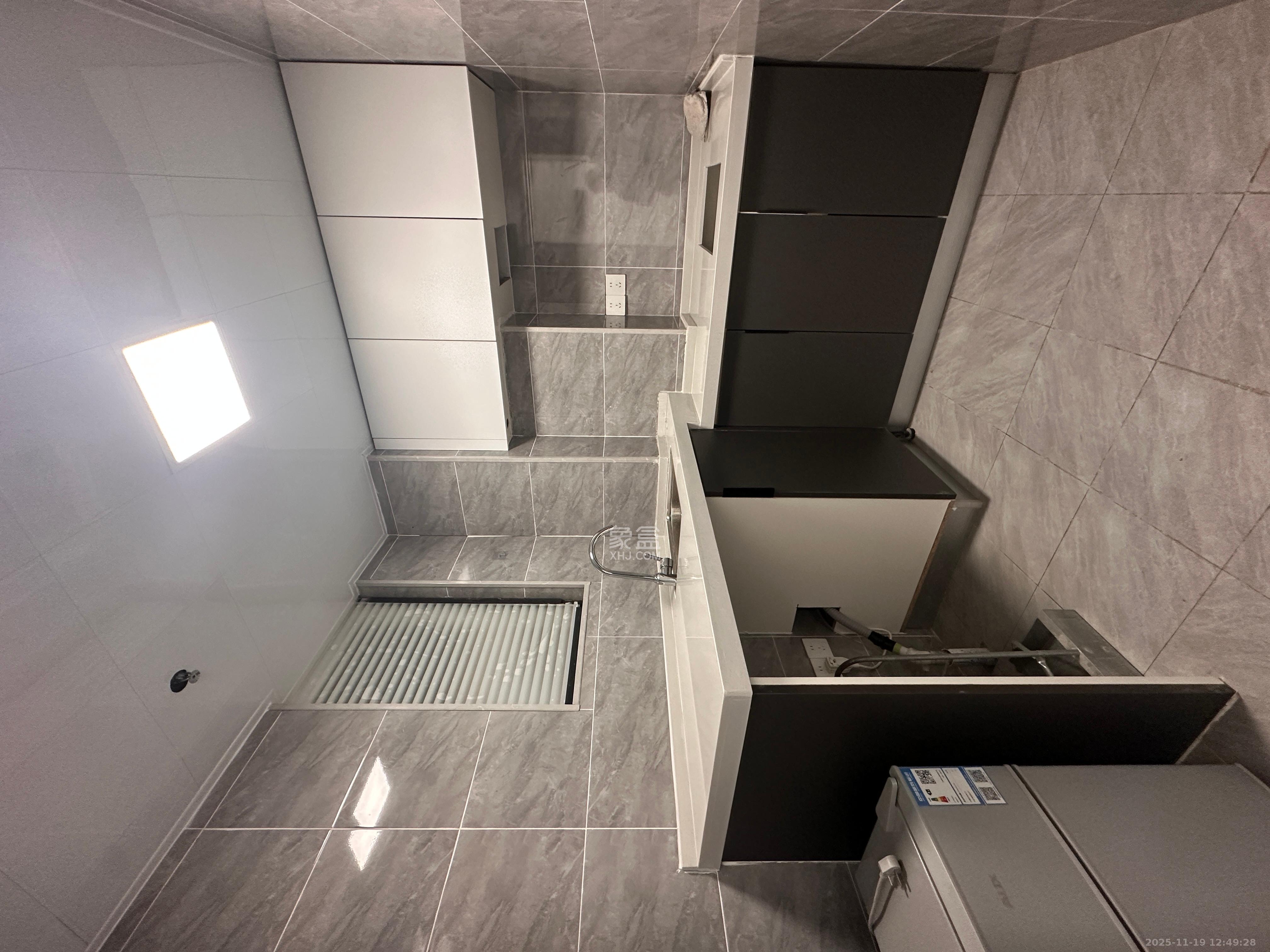 君悦新天地  2室1厅1卫    2000.0元/月室内图