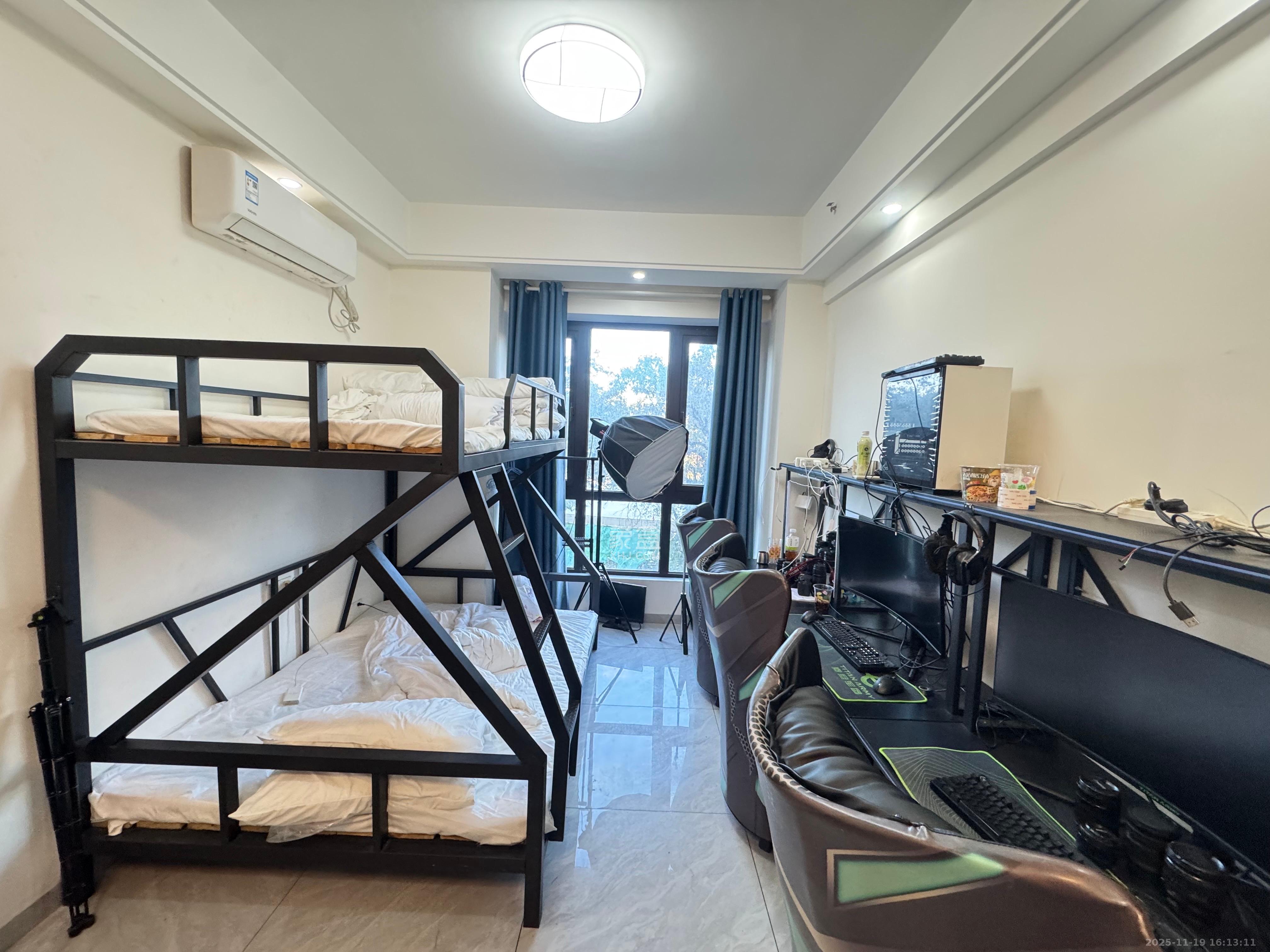 新力铂园（江山云著）  1室1厅1卫    1800.0元/月室内图