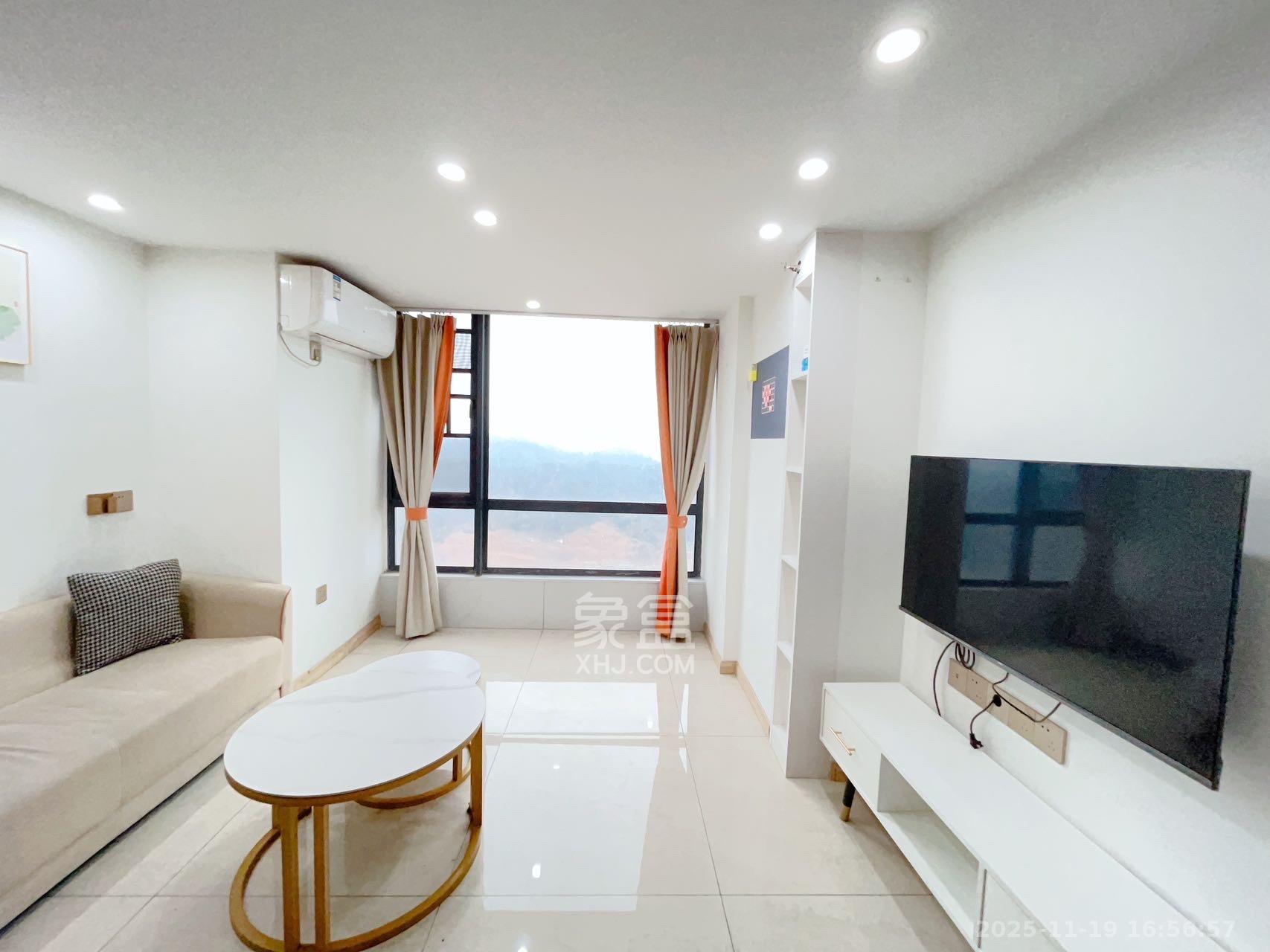 天麓轻奢国际 2室1厅1卫 1700.0元/月 天麓轻奢国际 2室1厅1卫 1700.0元/月室内图