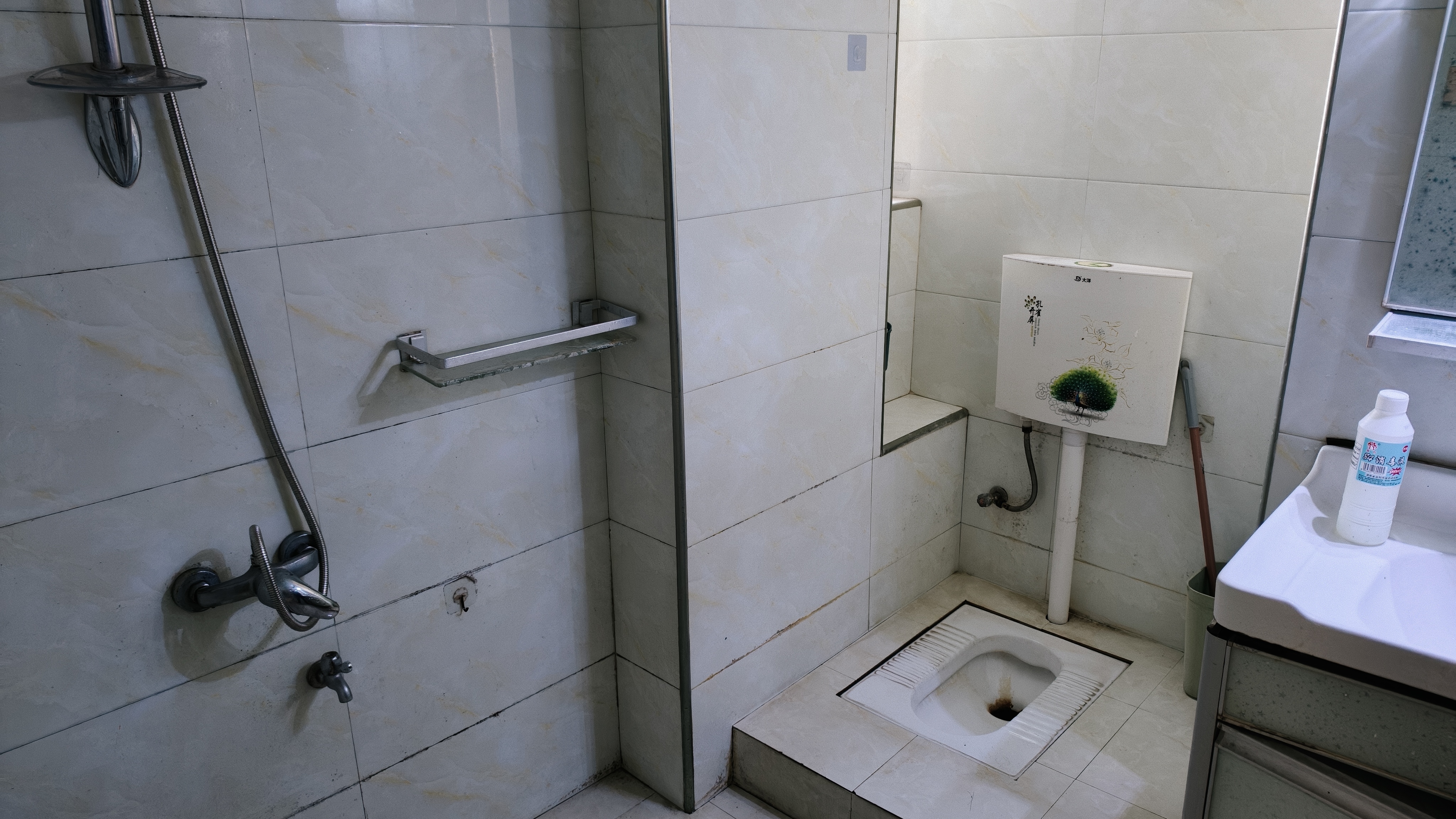 资江明珠 1室1厅1卫 1500.0元/月 资江明珠 1室1厅1卫 1500.0元/月室内图