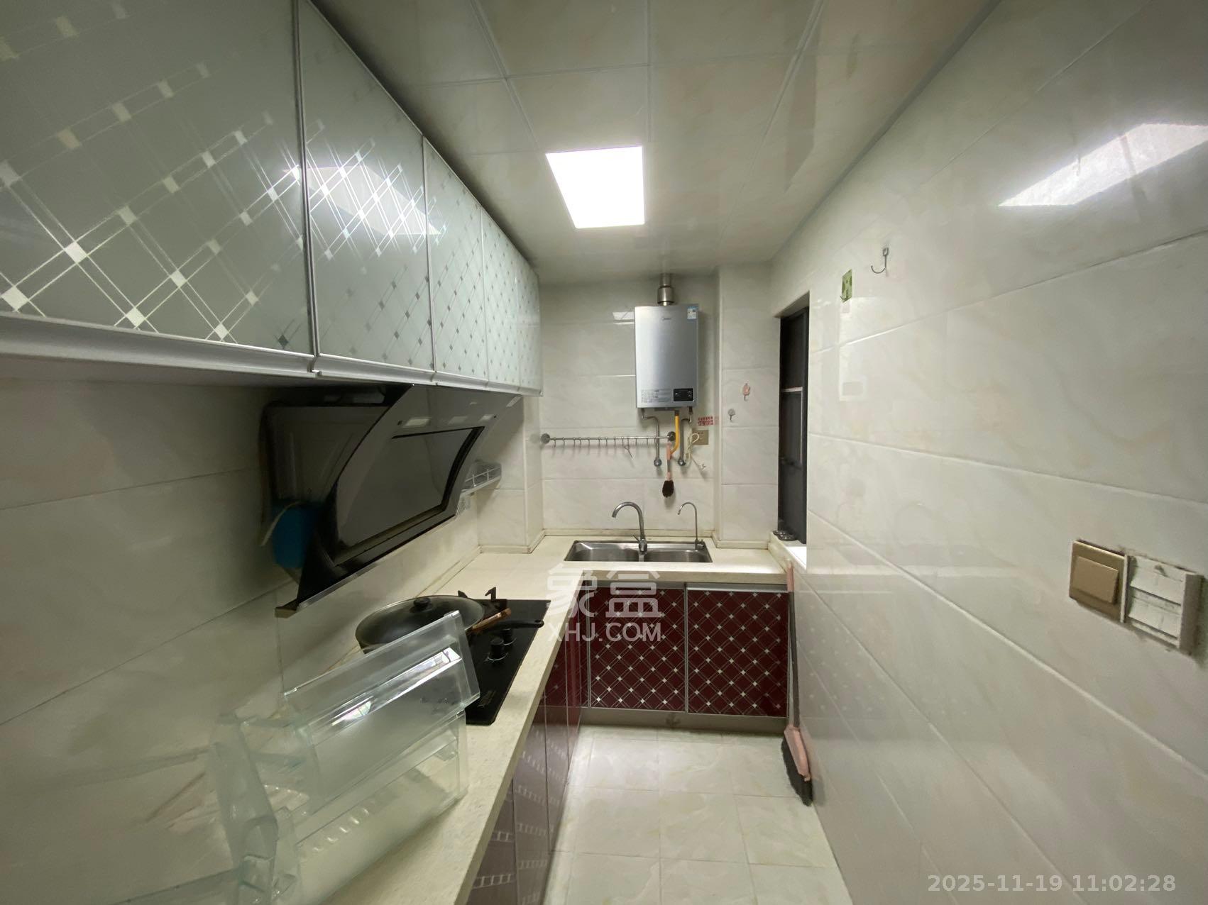 卢浮原著 2室1厅1卫 2000.0元/月 卢浮原著 2室1厅1卫 2000.0元/月室内图