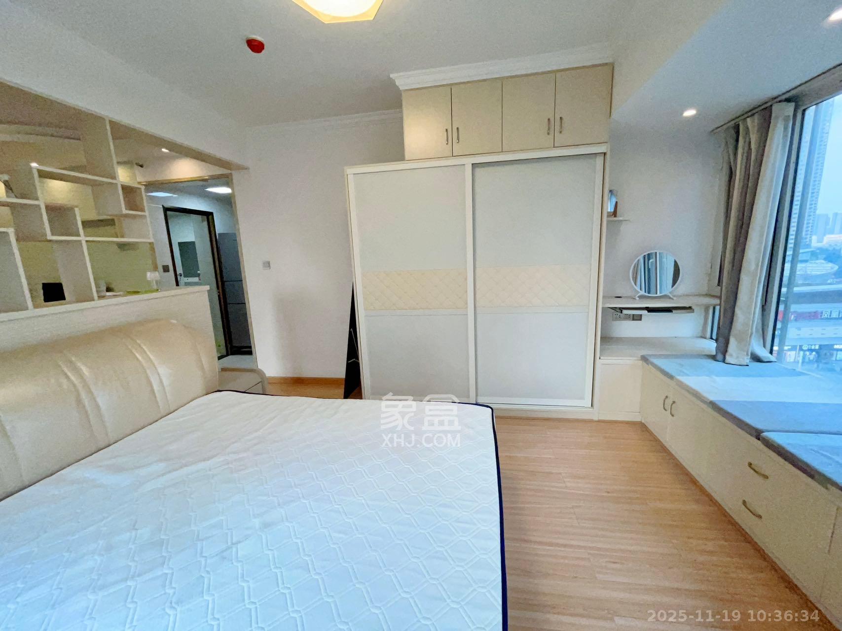 北辰三角洲E3区  1室1厅1卫    2800.0元/月室内图