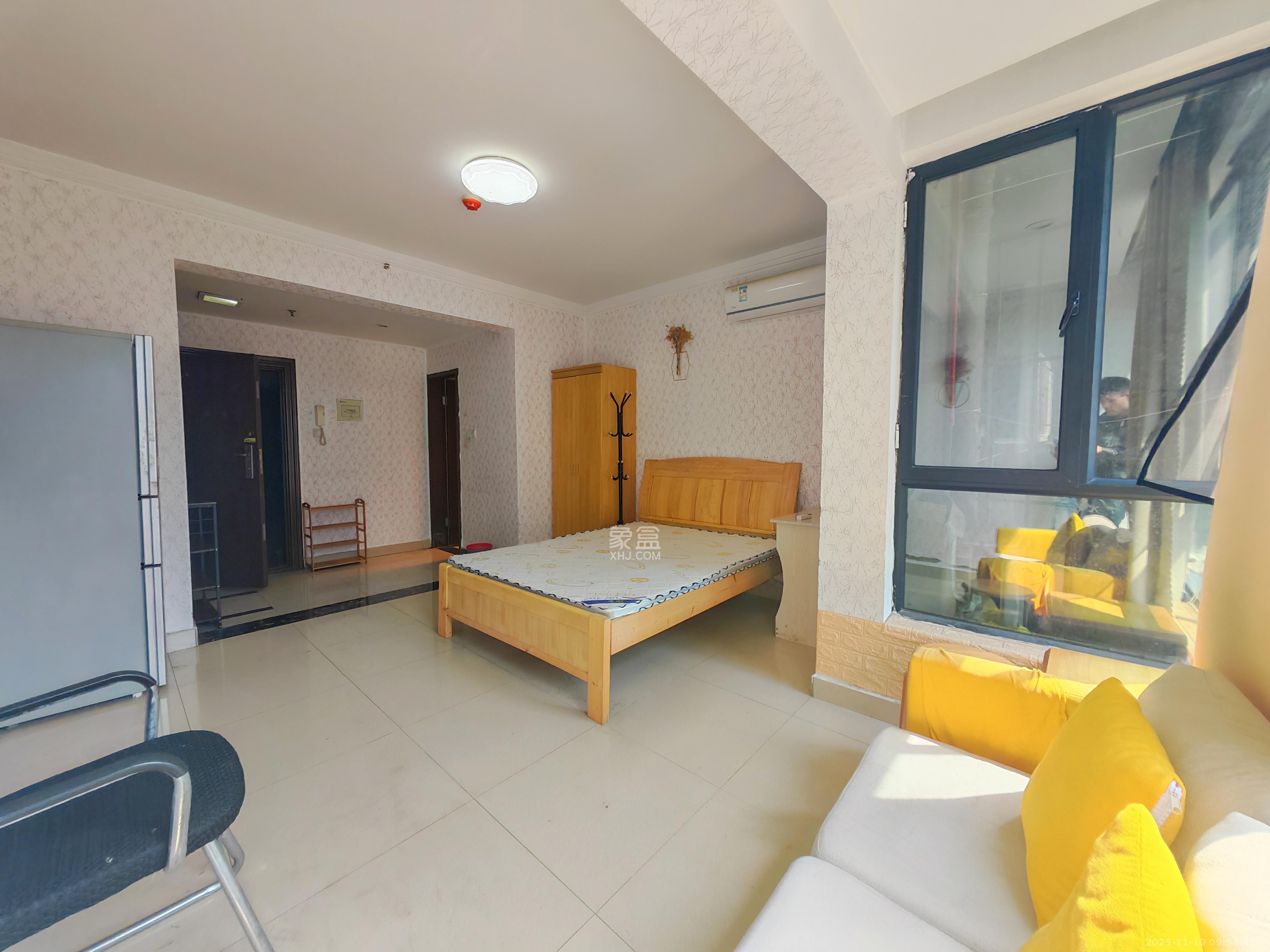 标志商务中心 1室1厅1卫 1100.0元/月 标志商务中心 1室1厅1卫 1100.0元/月室内图