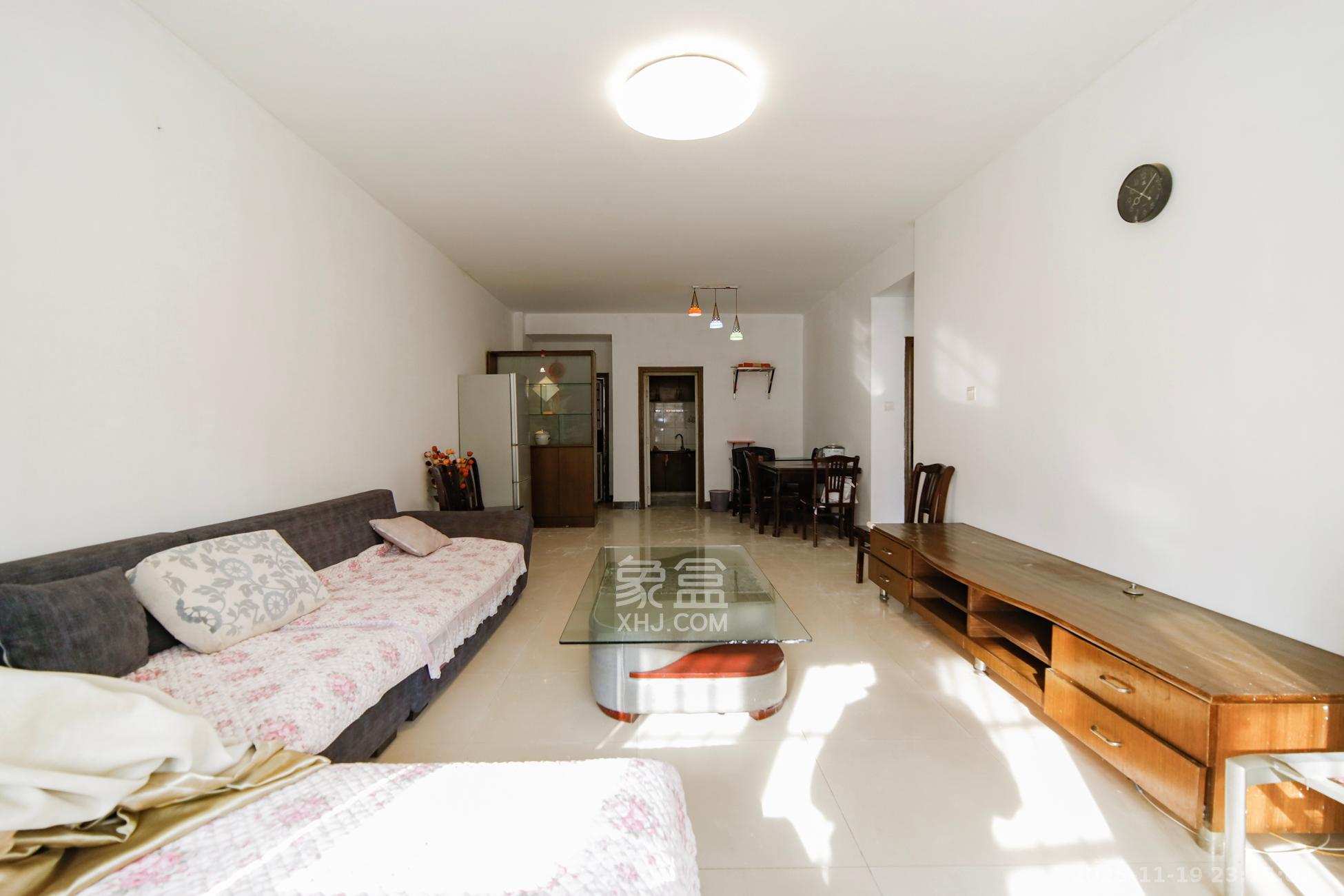 金信阳光在线  2室2厅1卫    45.8万客厅