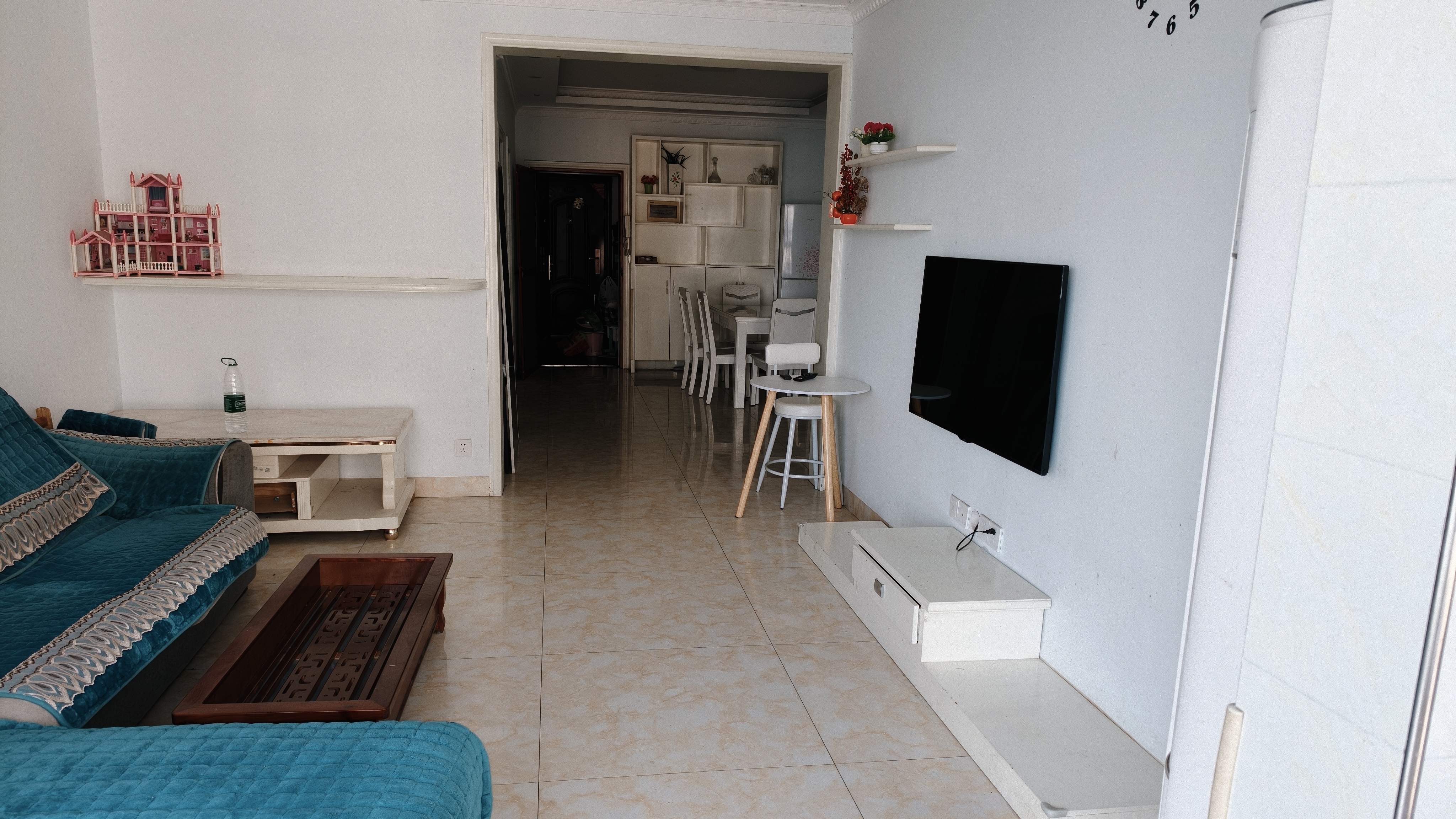 资江明珠  1室1厅1卫    1500.0元/月室内图